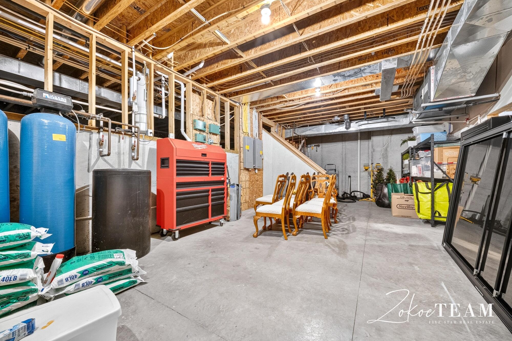 3050 Ridge Port Drive NW Grand Rapids MI 49544