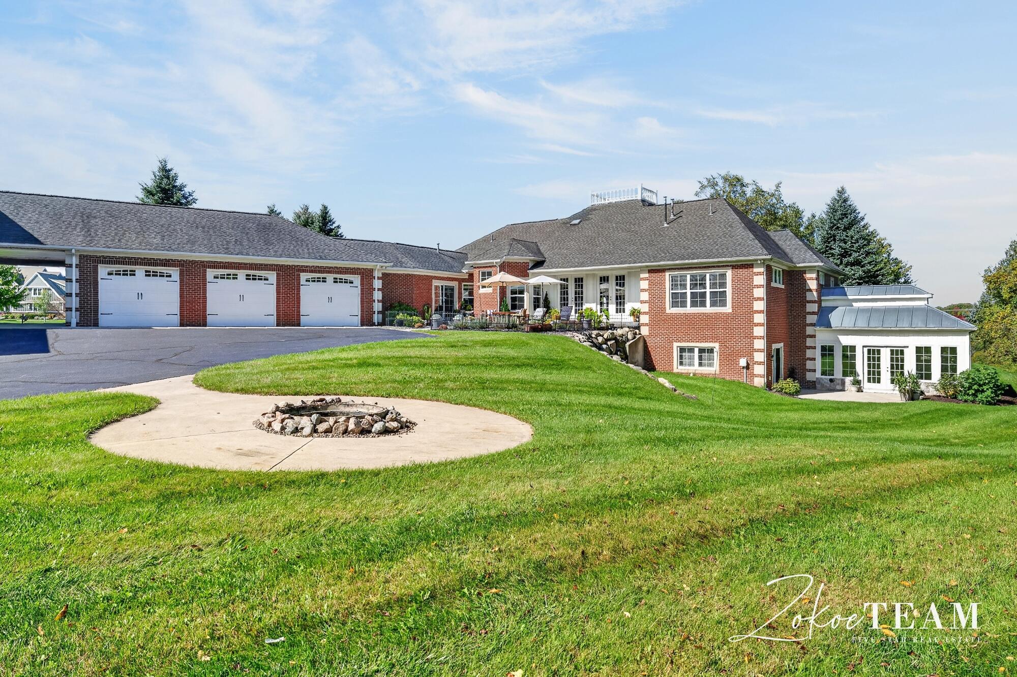3050 Ridge Port Drive NW Grand Rapids MI 49544