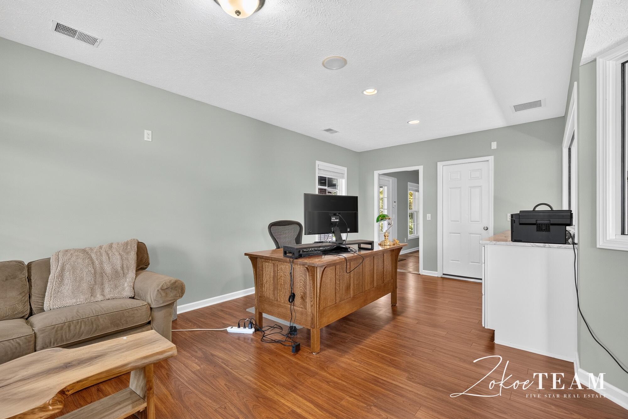 3050 Ridge Port Drive NW Grand Rapids MI 49544
