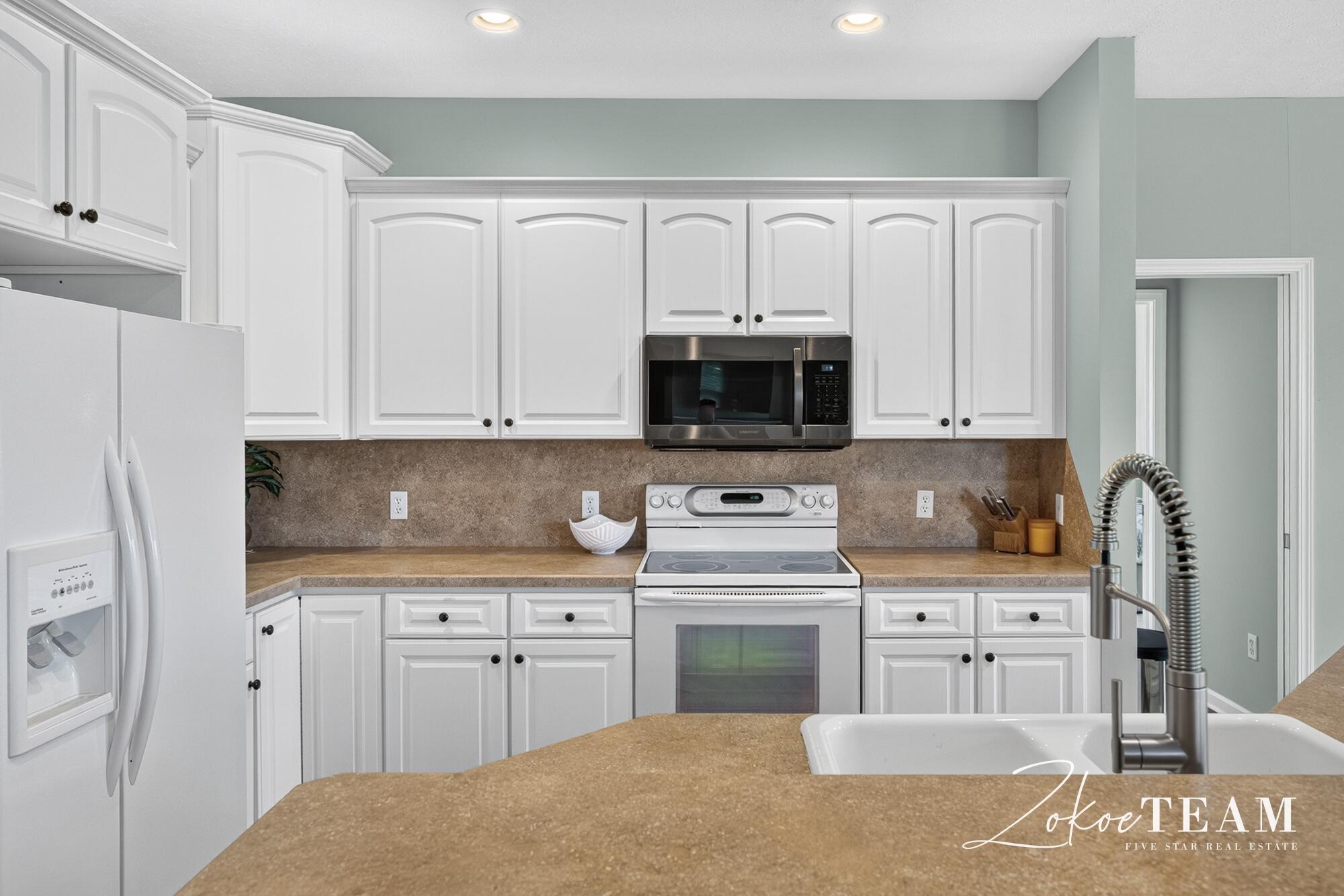3050 Ridge Port Drive NW Grand Rapids MI 49544