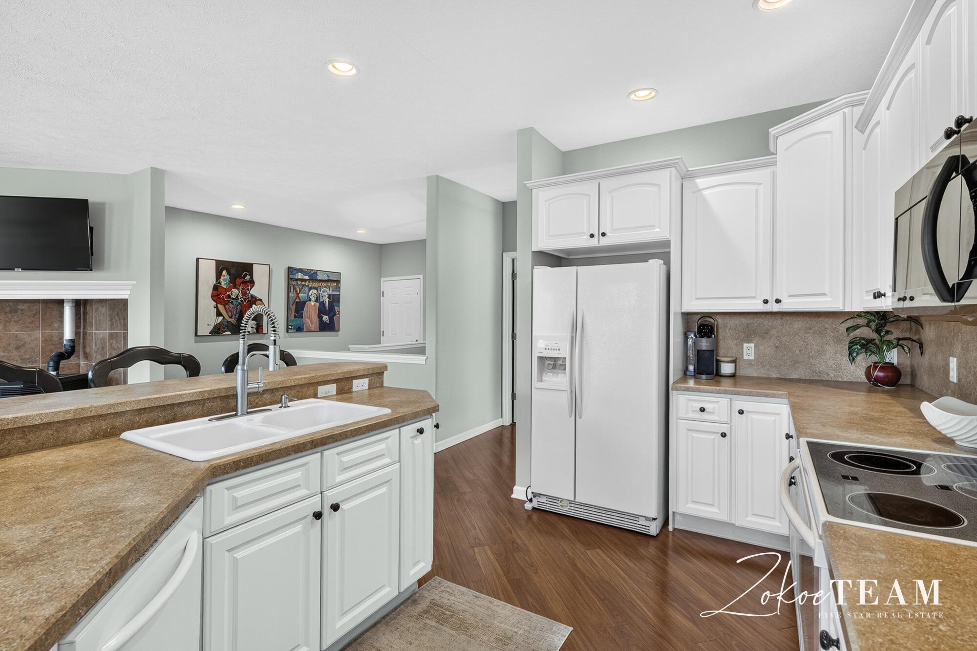 3050 Ridge Port Drive NW Grand Rapids MI 49544