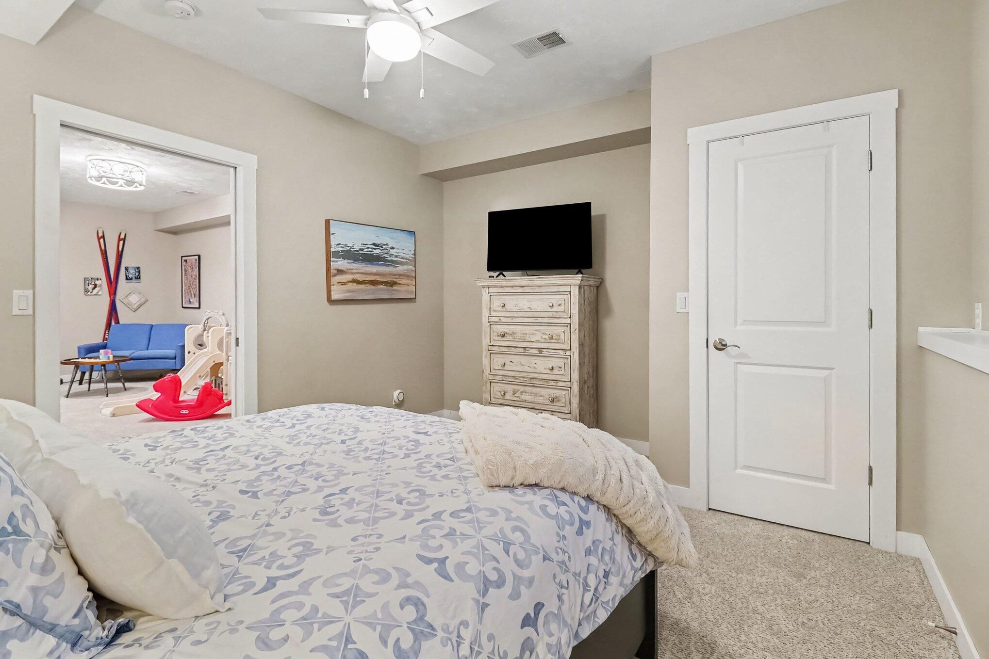 6550 W Forest Edge Drive Ludington MI 49431