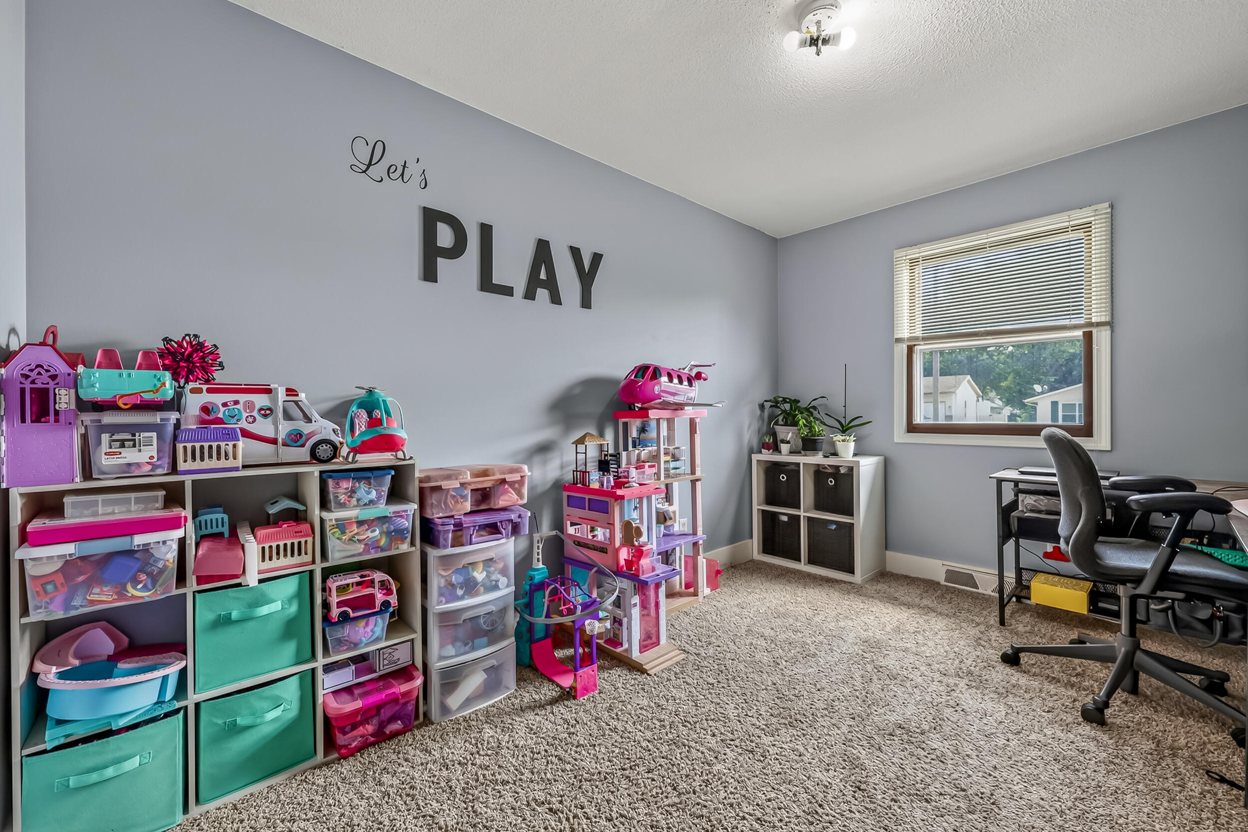 338 N Jefferson Street Zeeland MI 49464