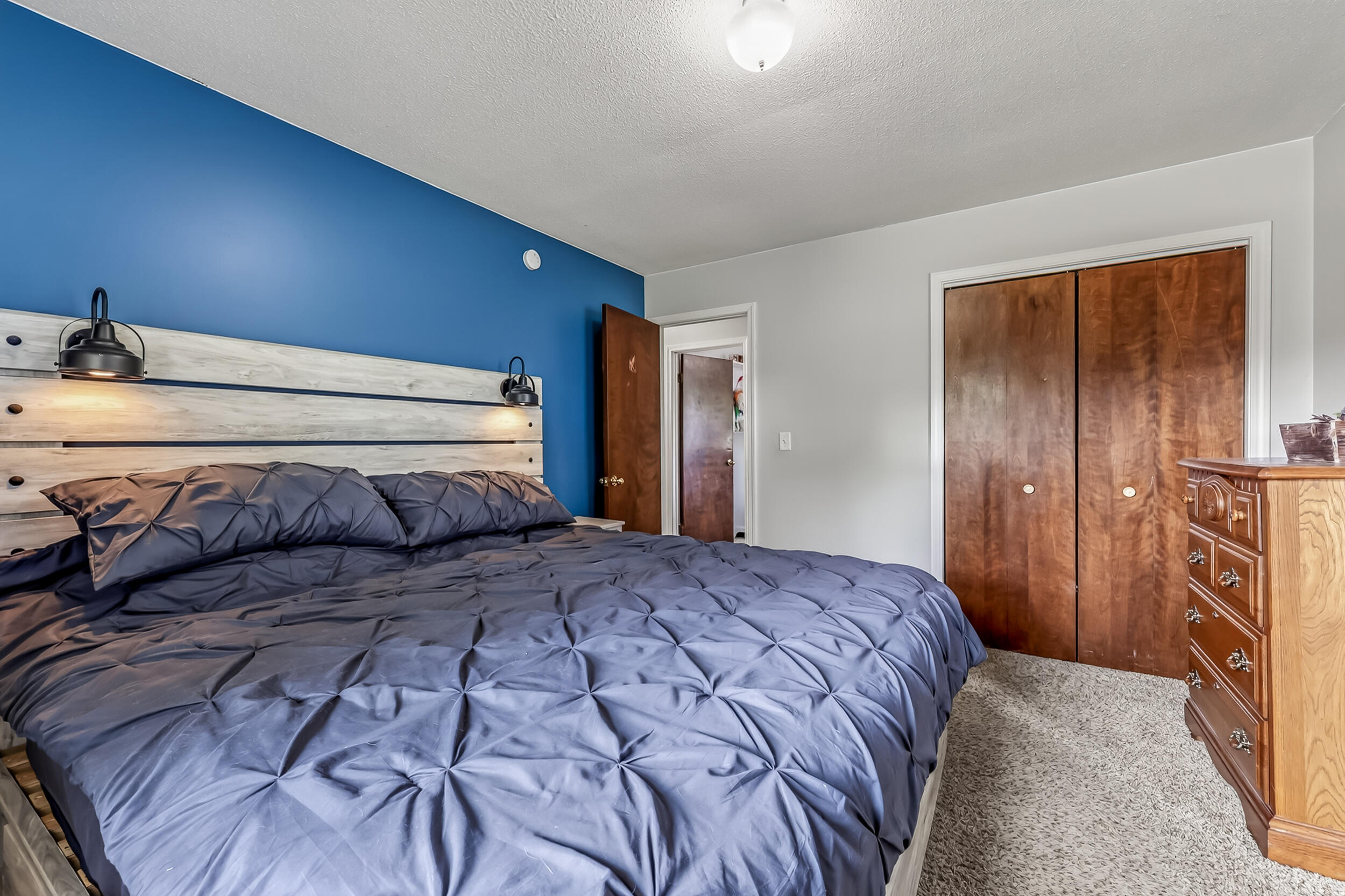 338 N Jefferson Street Zeeland MI 49464