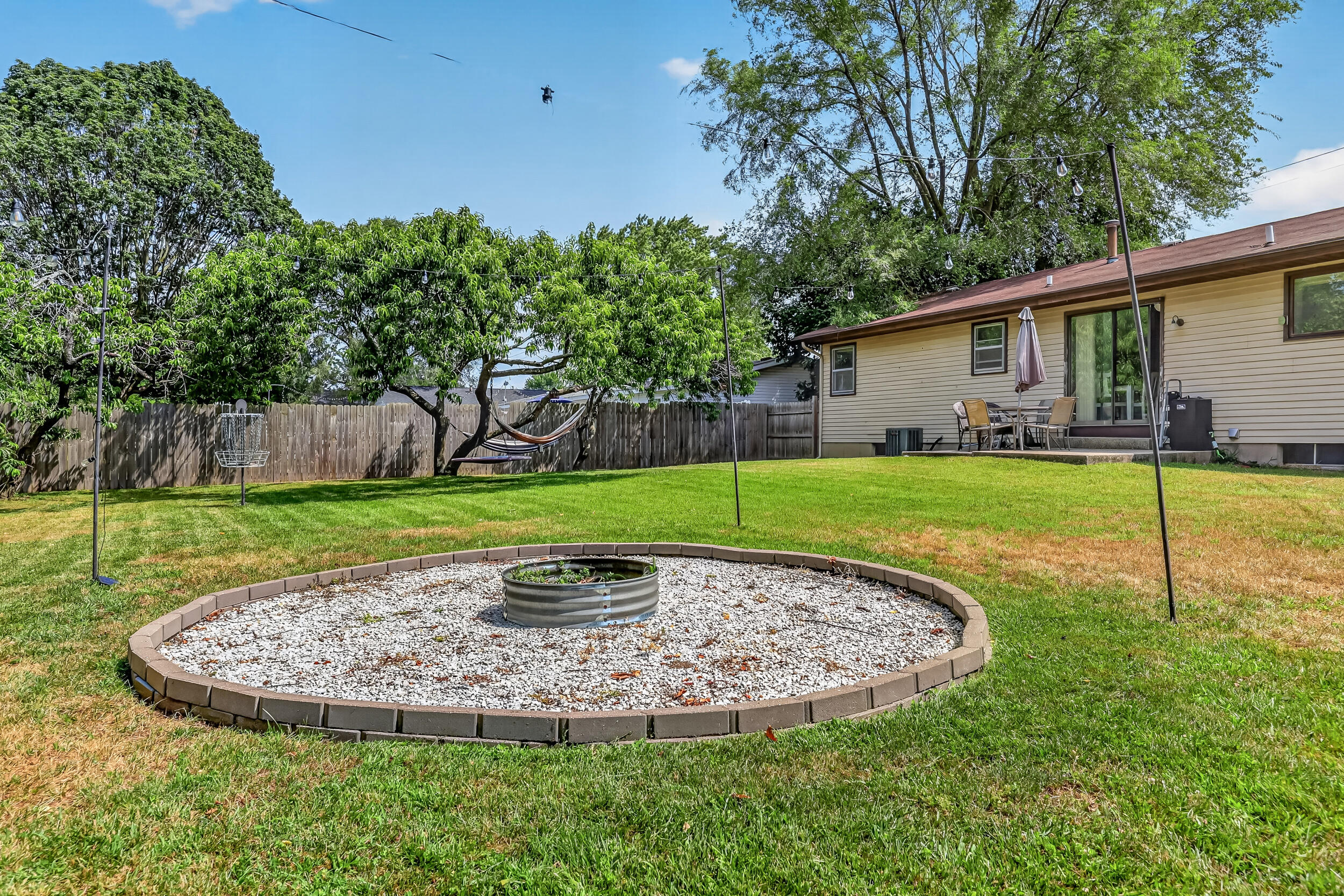 338 N Jefferson Street Zeeland MI 49464