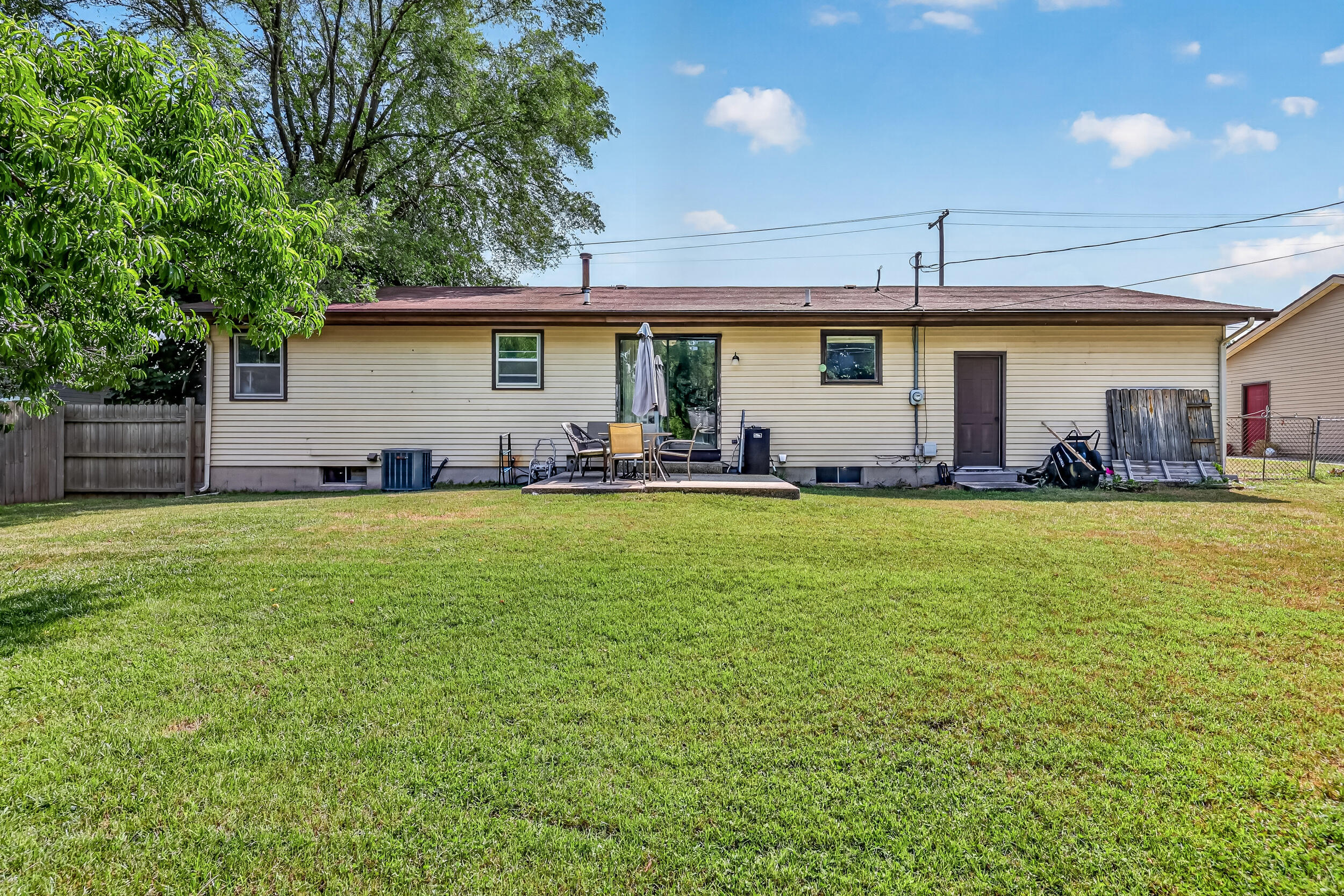 338 N Jefferson Street Zeeland MI 49464
