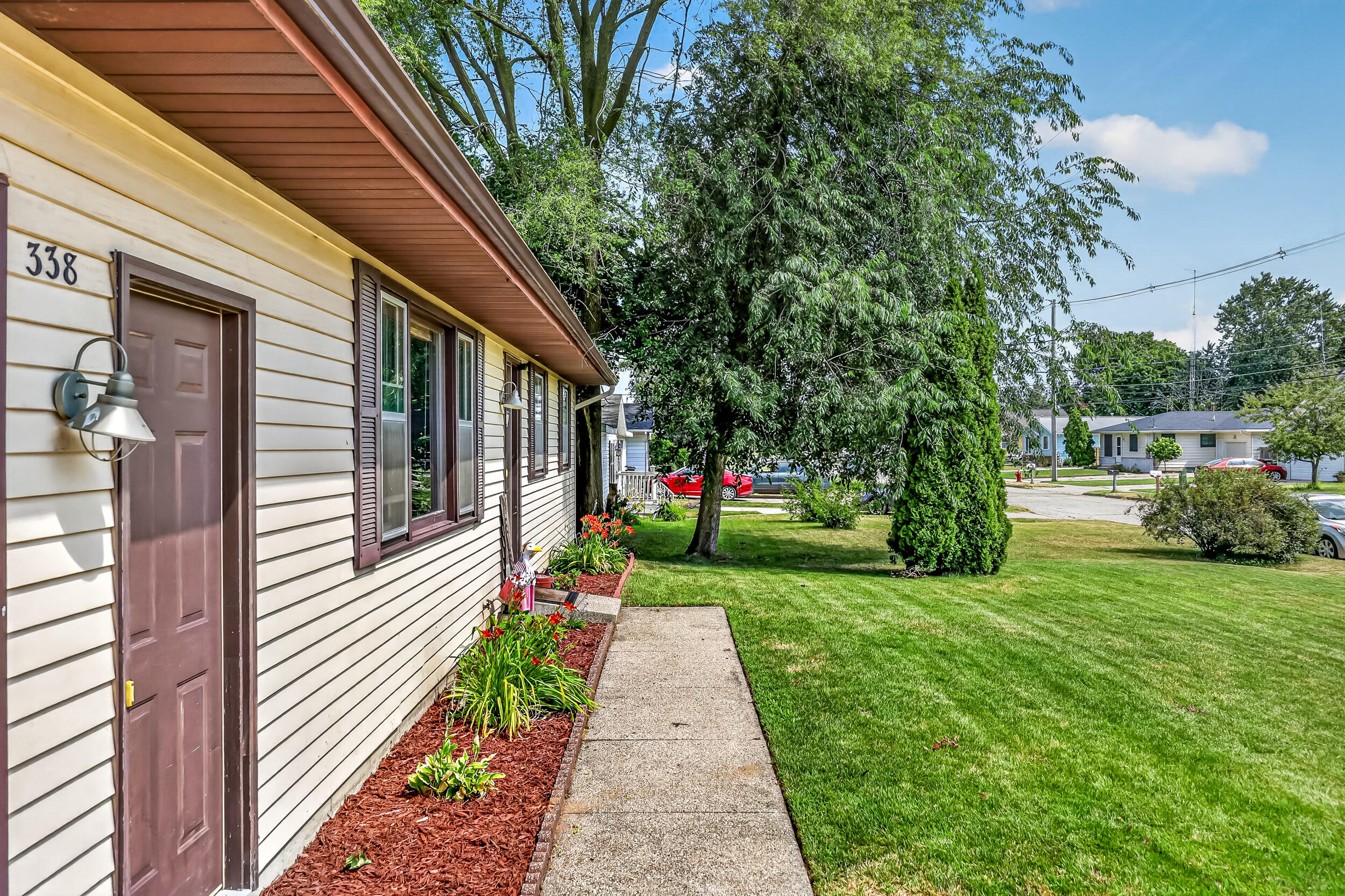 338 N Jefferson Street Zeeland MI 49464