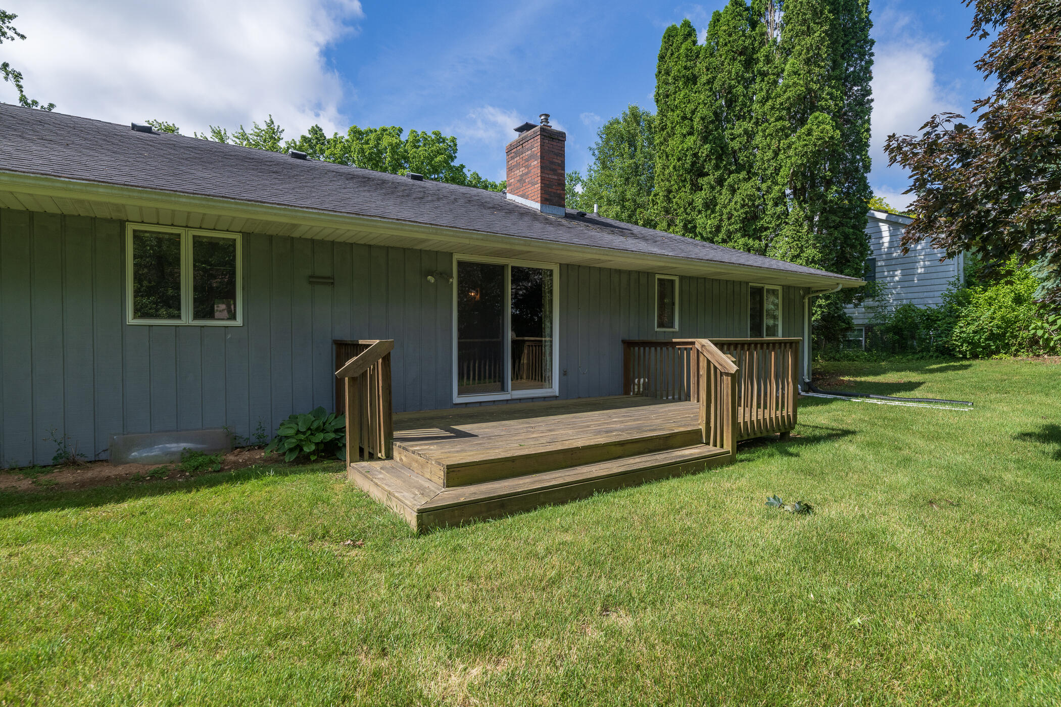 6124 Old Log Trail Kalamazoo MI 49009
