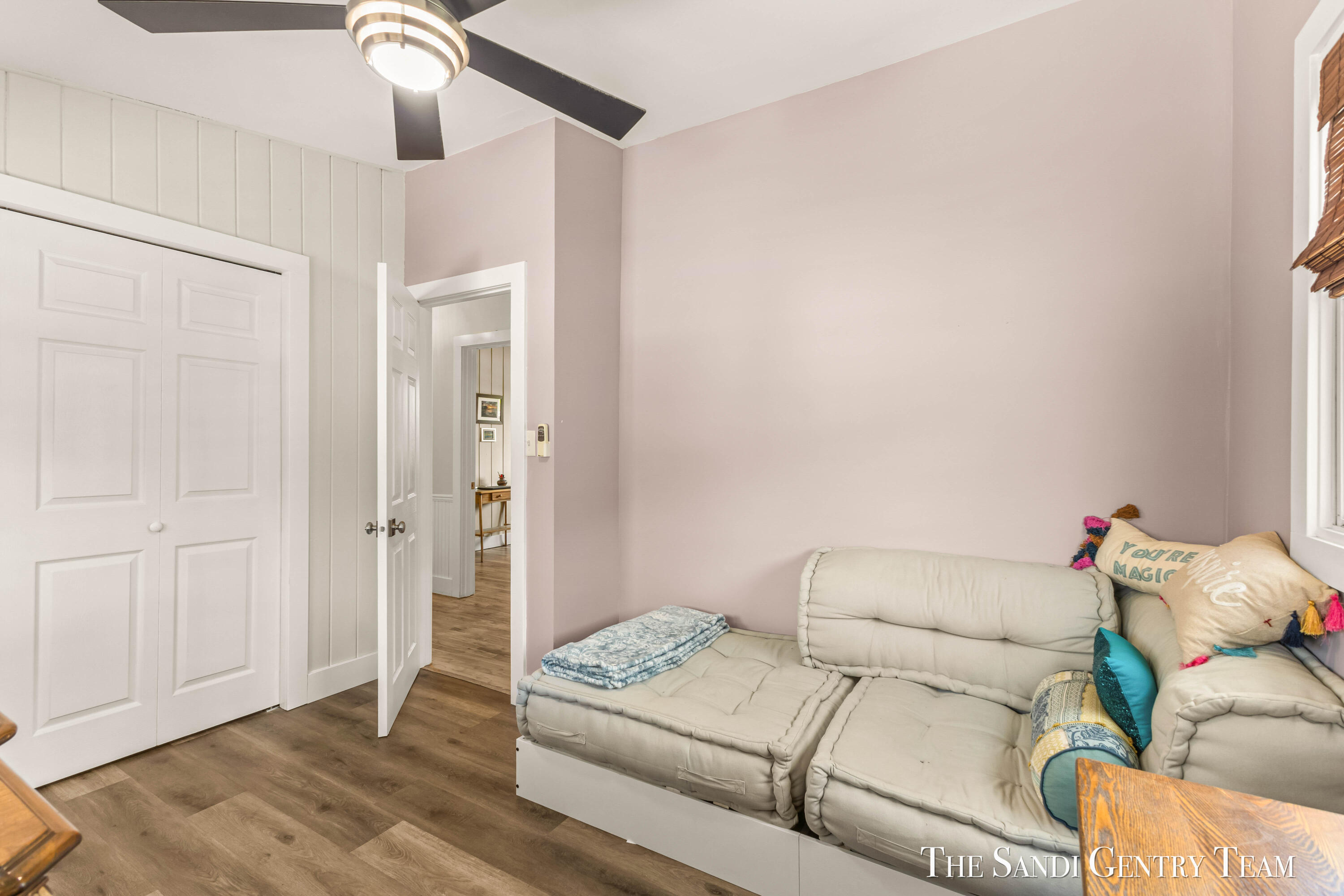 529 Arlington Avenue Grand Haven MI 49417
