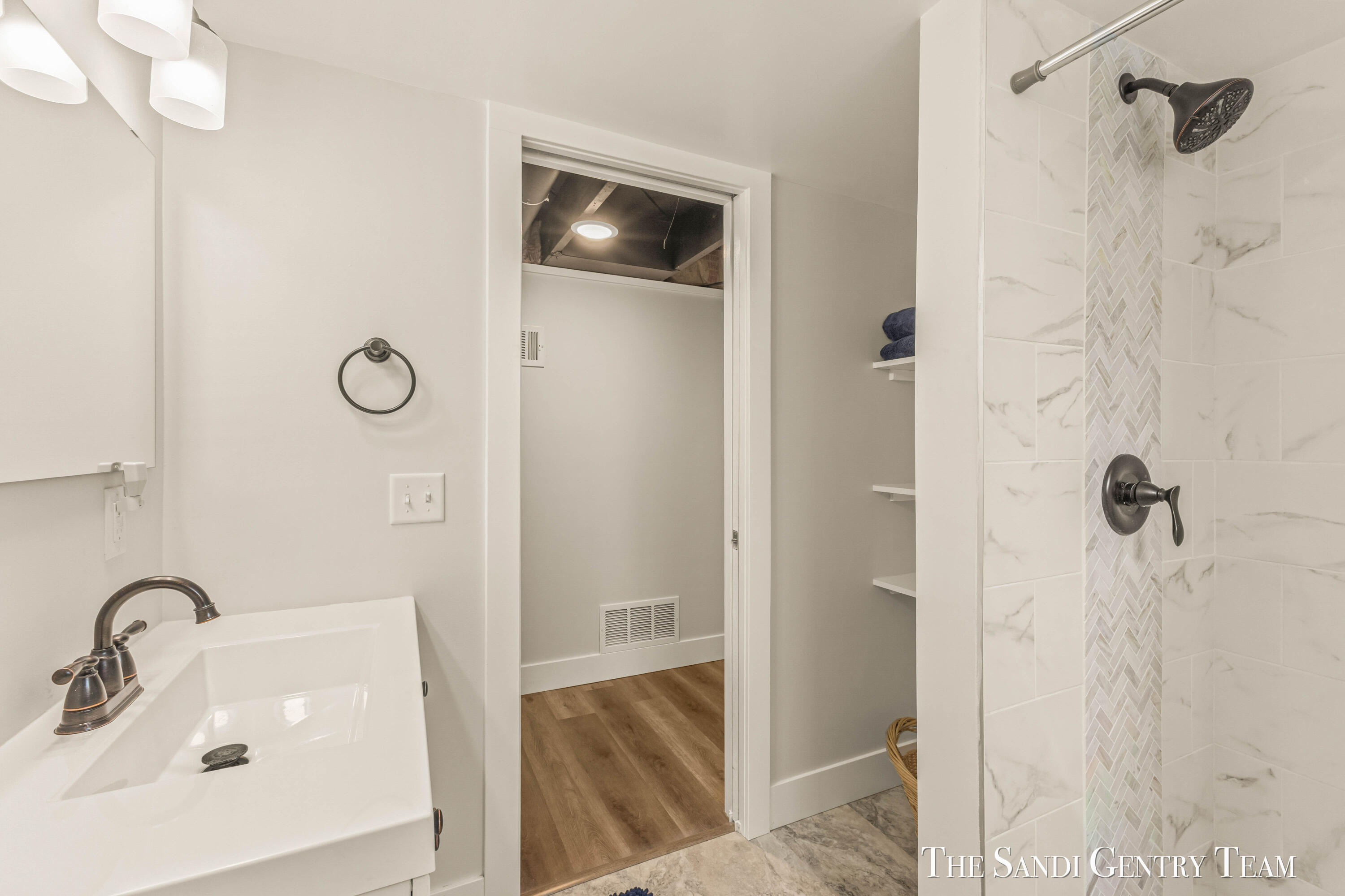 529 Arlington Avenue Grand Haven MI 49417