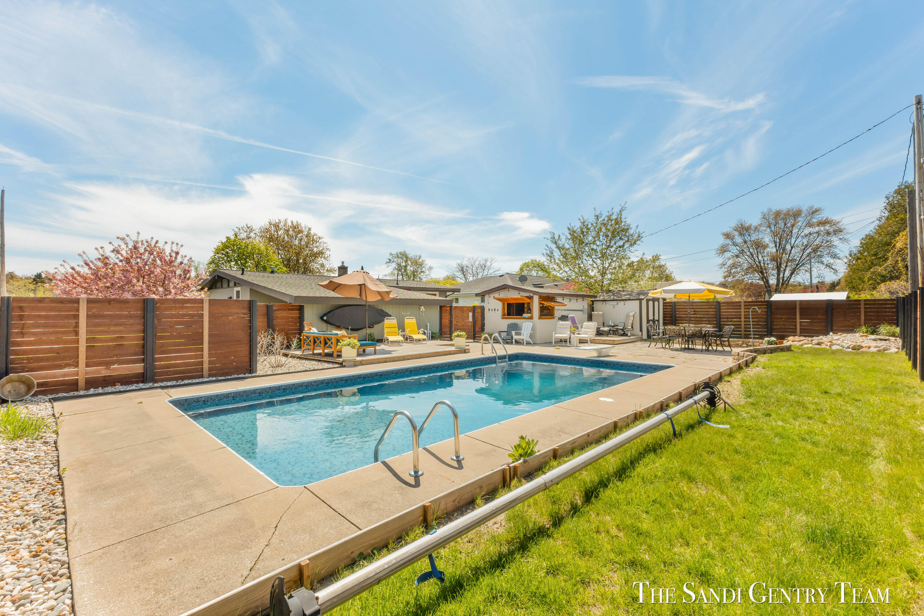 529 Arlington Avenue Grand Haven MI 49417