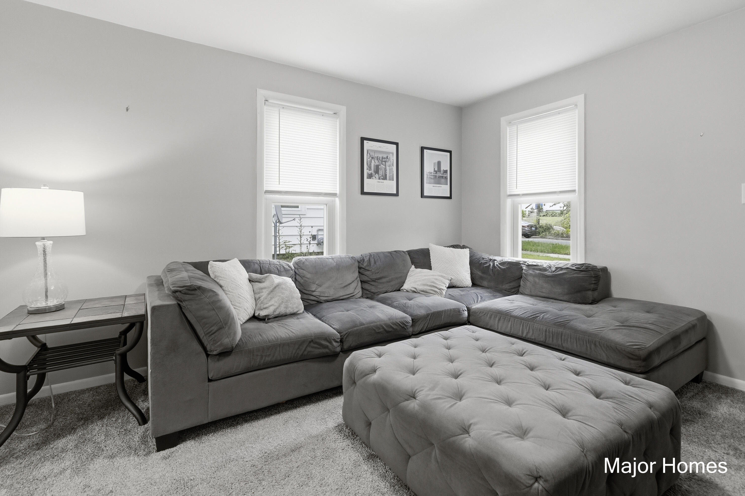 839 Crescent Street NE Grand Rapids MI 49503