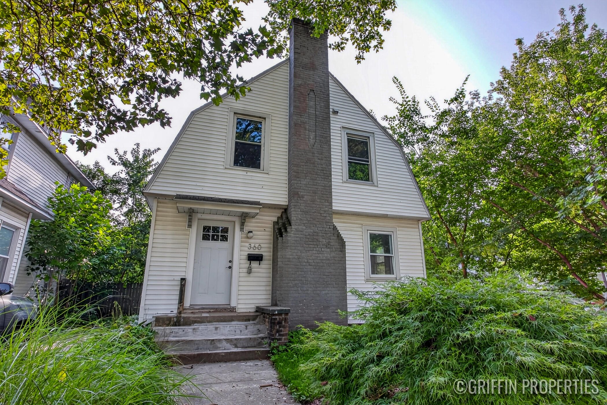360 Carlton Avenue SE Grand Rapids MI 49506