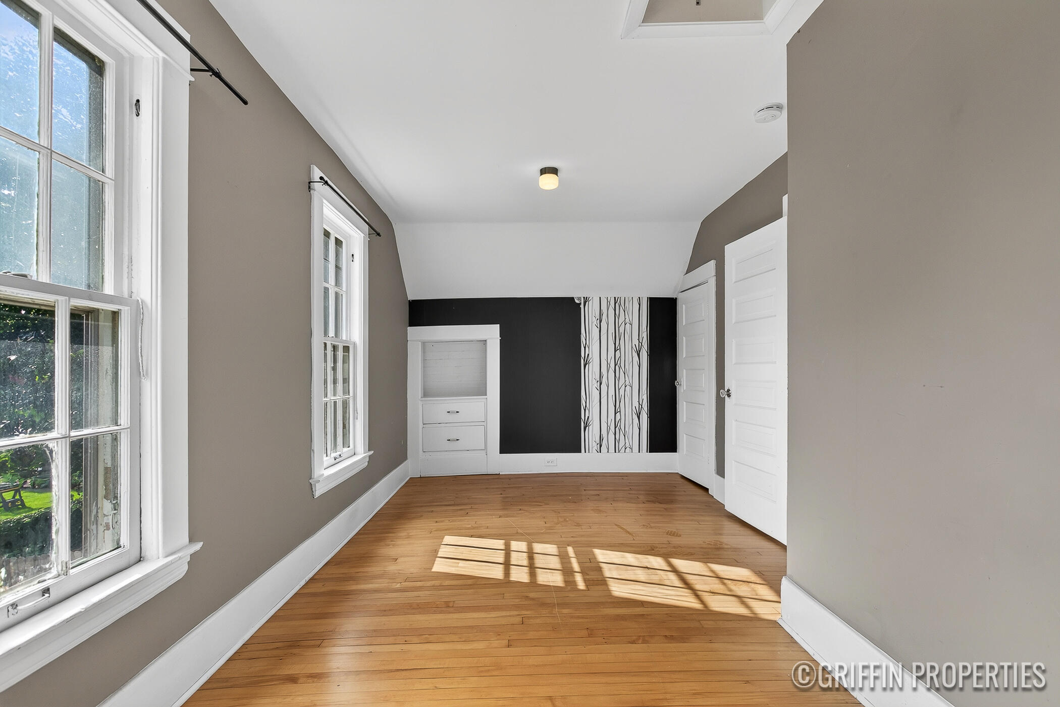 360 Carlton Avenue SE Grand Rapids MI 49506