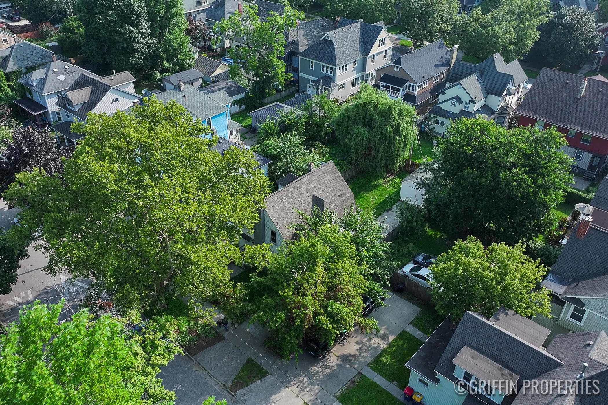 360 Carlton Avenue SE Grand Rapids MI 49506