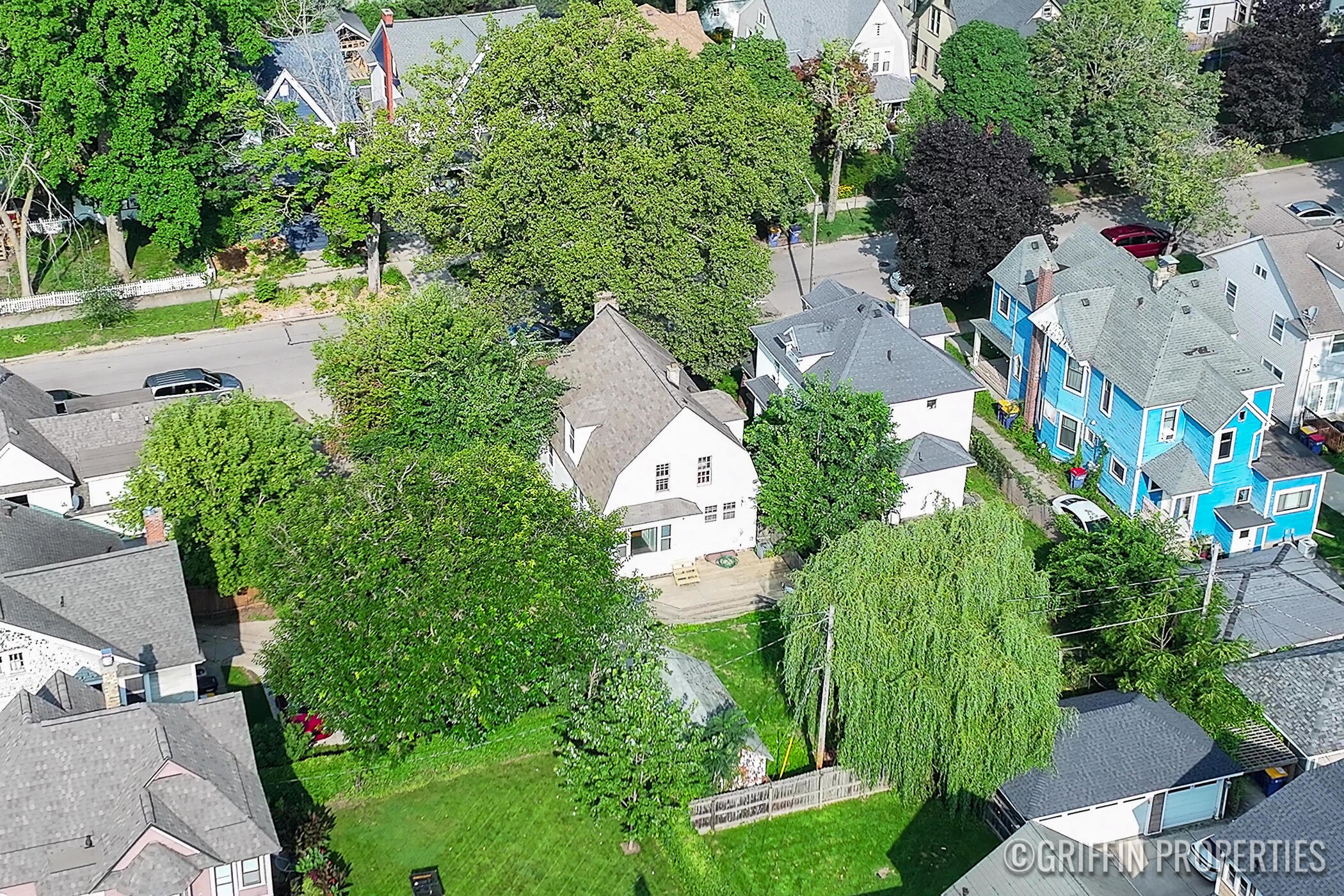 360 Carlton Avenue SE Grand Rapids MI 49506