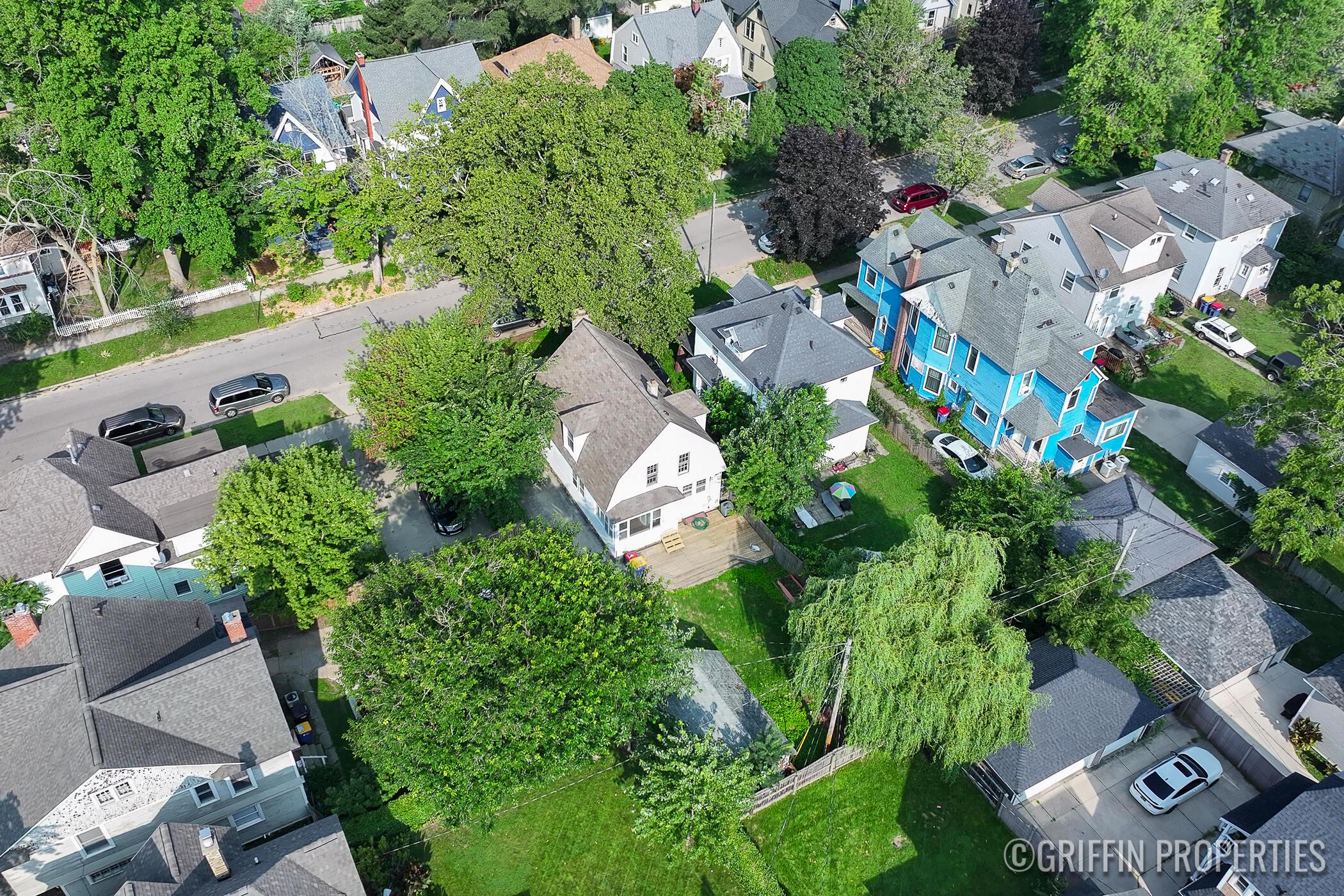 360 Carlton Avenue SE Grand Rapids MI 49506