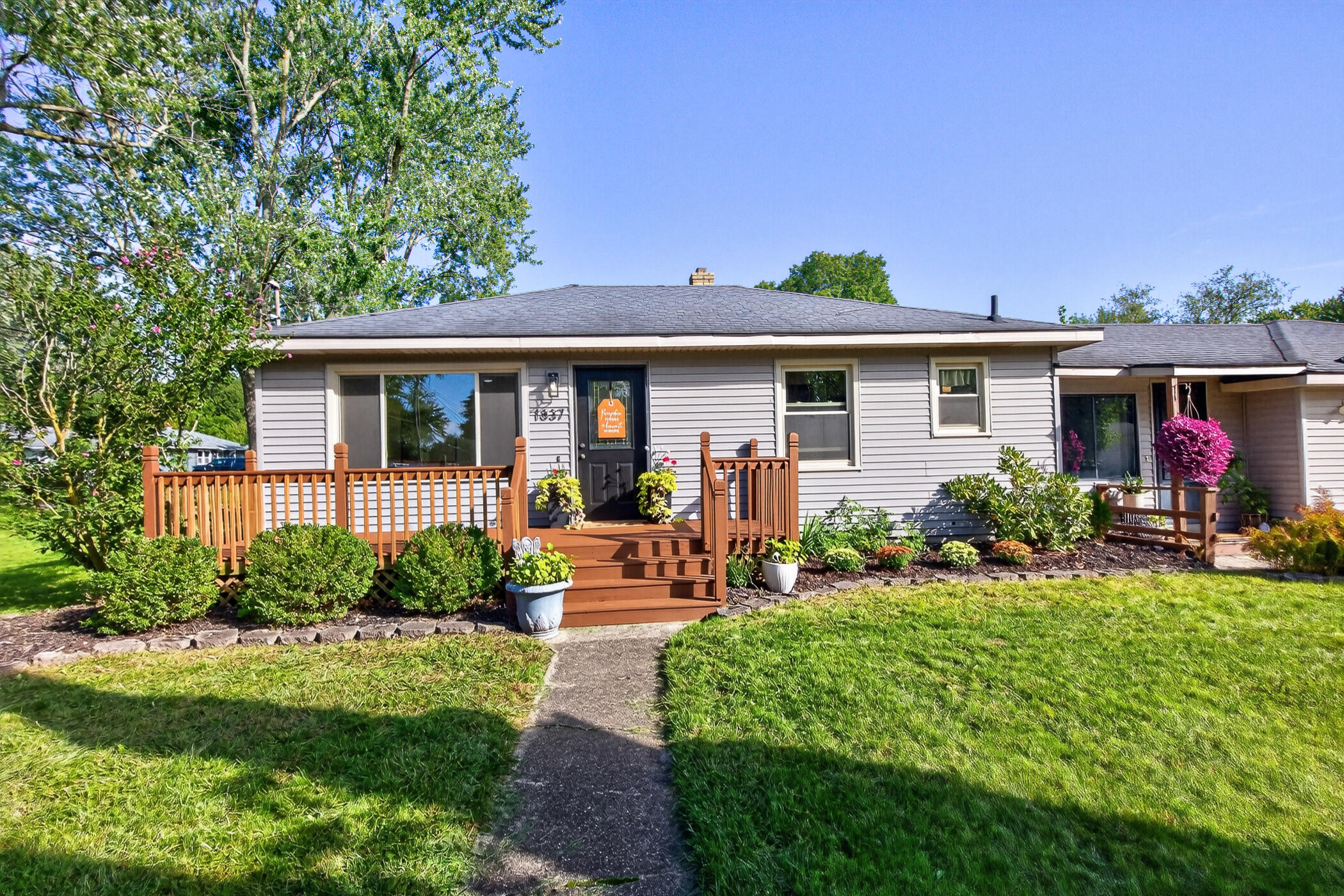 1837 Providence Street NE Grand Rapids MI 49525