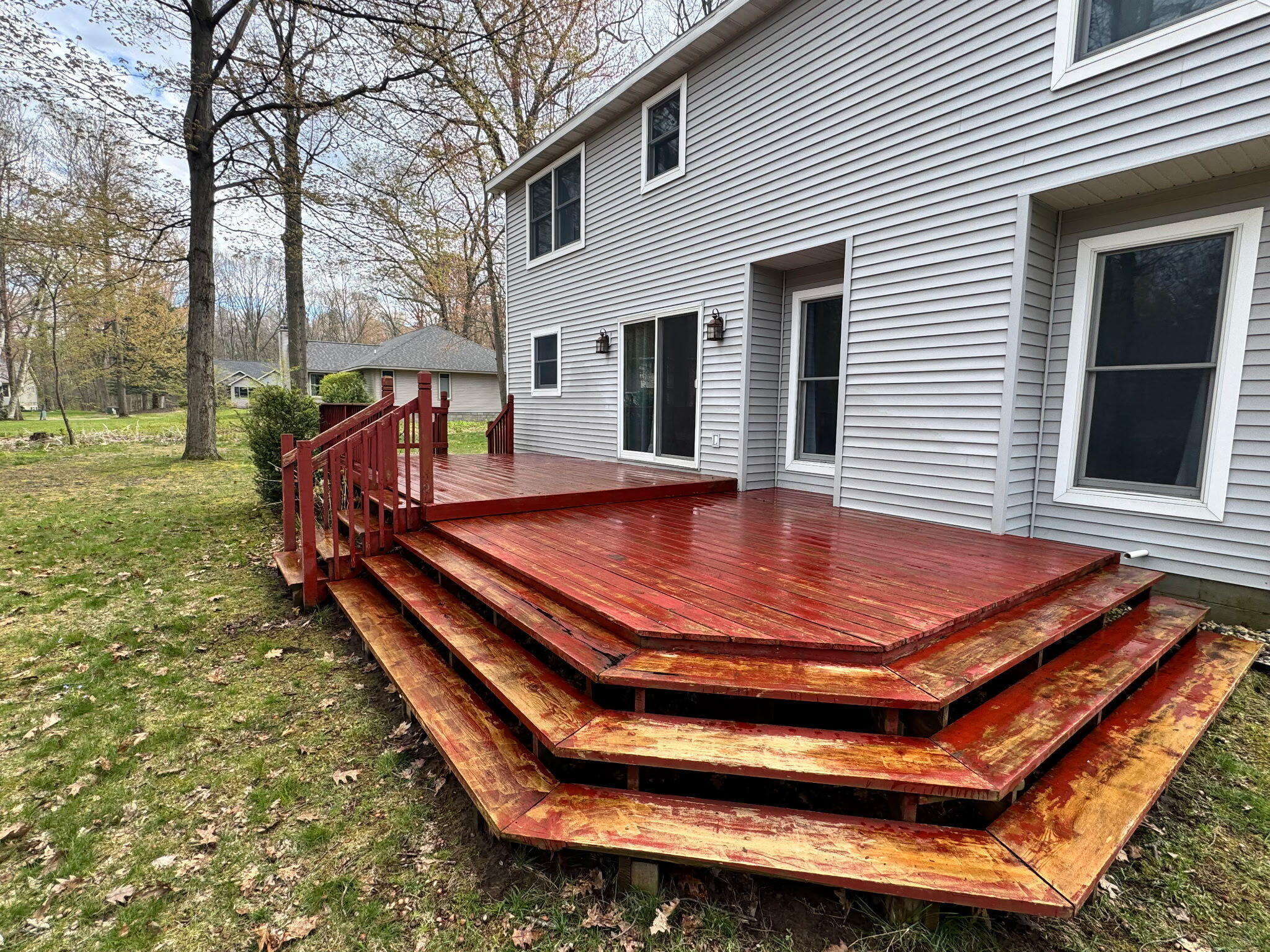 1854 Tall Oaks Drive W Ludington MI 49431