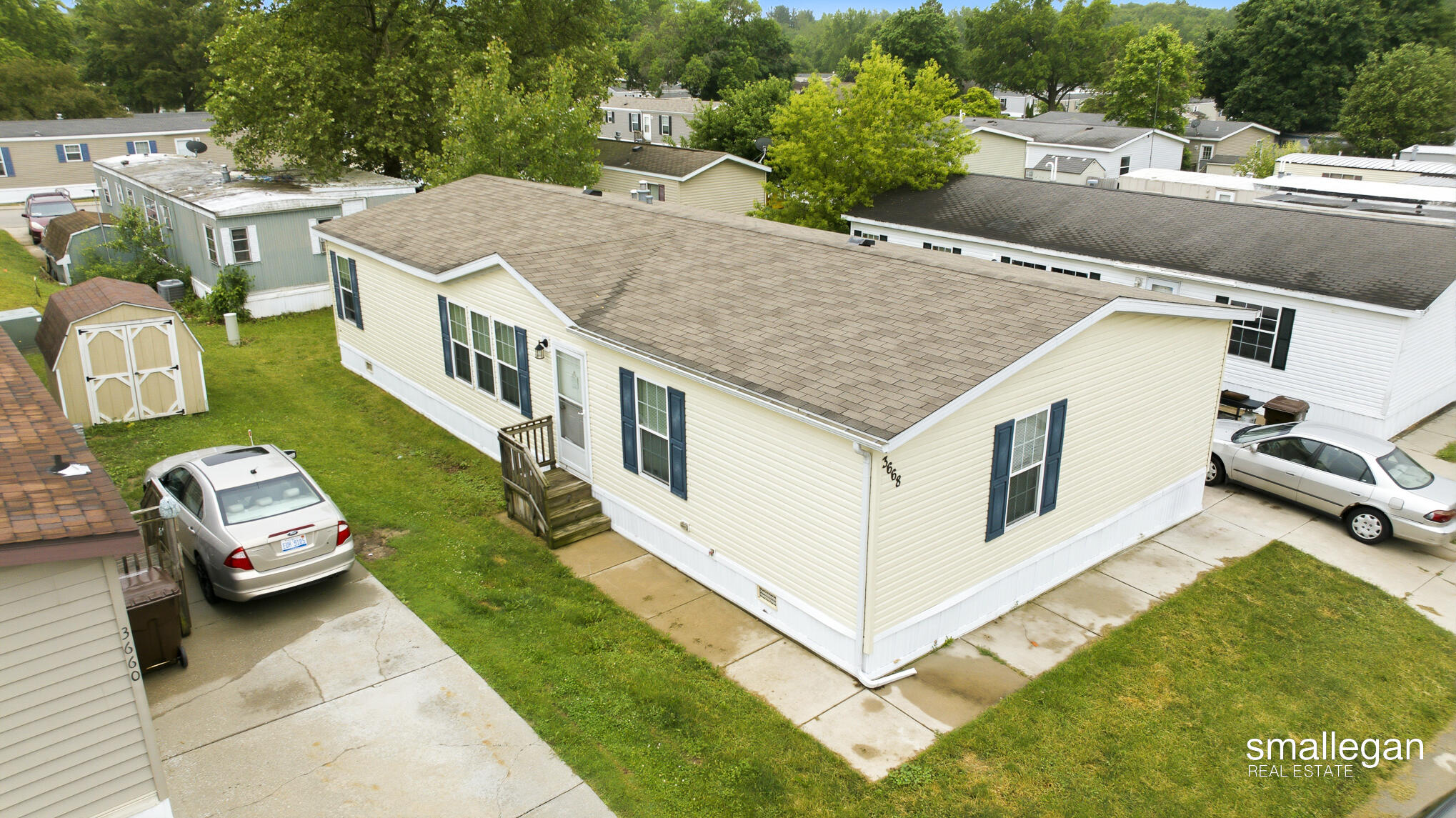 3668 Sun Valley Street NW Grand Rapids MI 49544