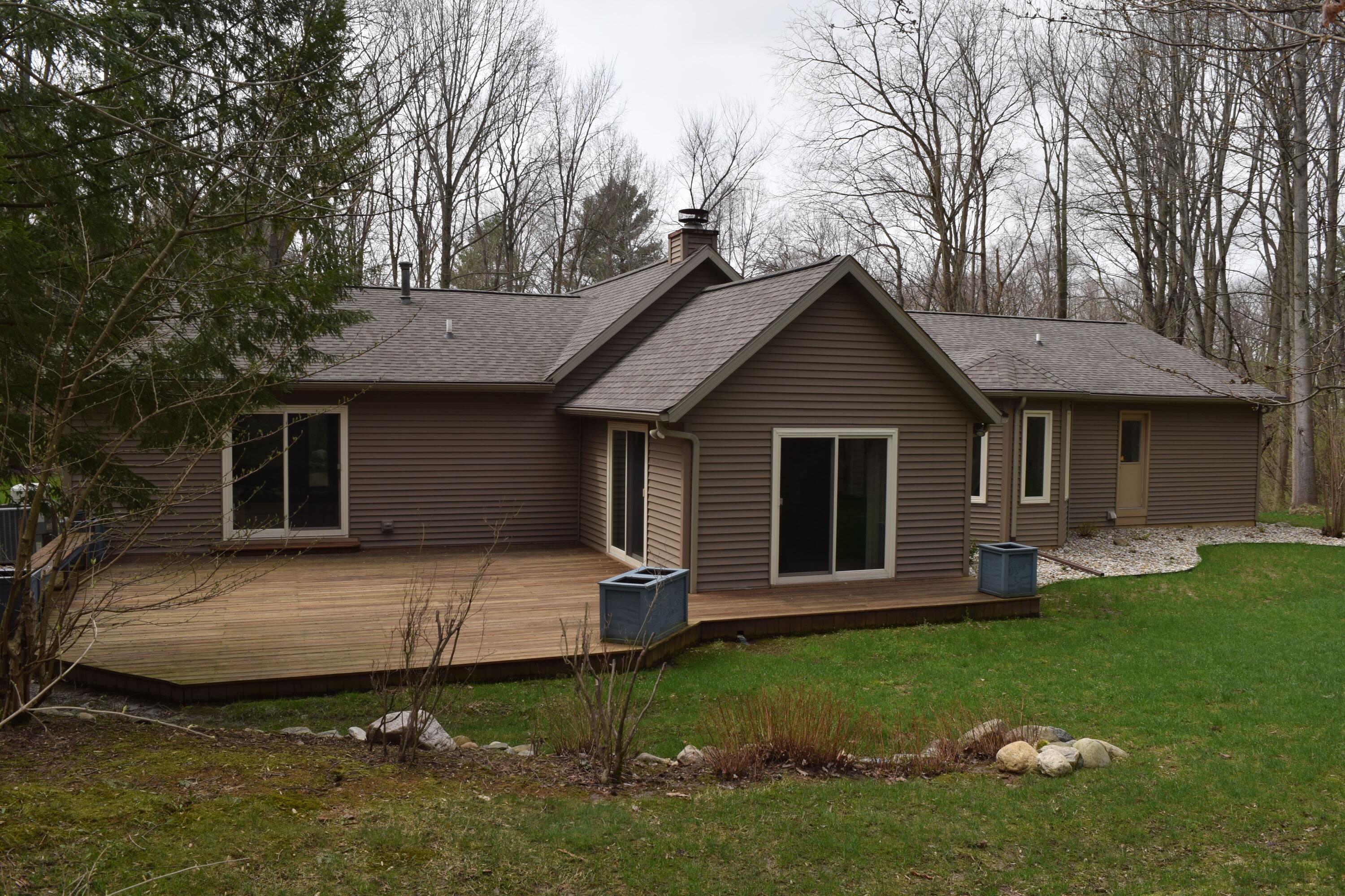 1209 Morris Drive Niles MI 49120