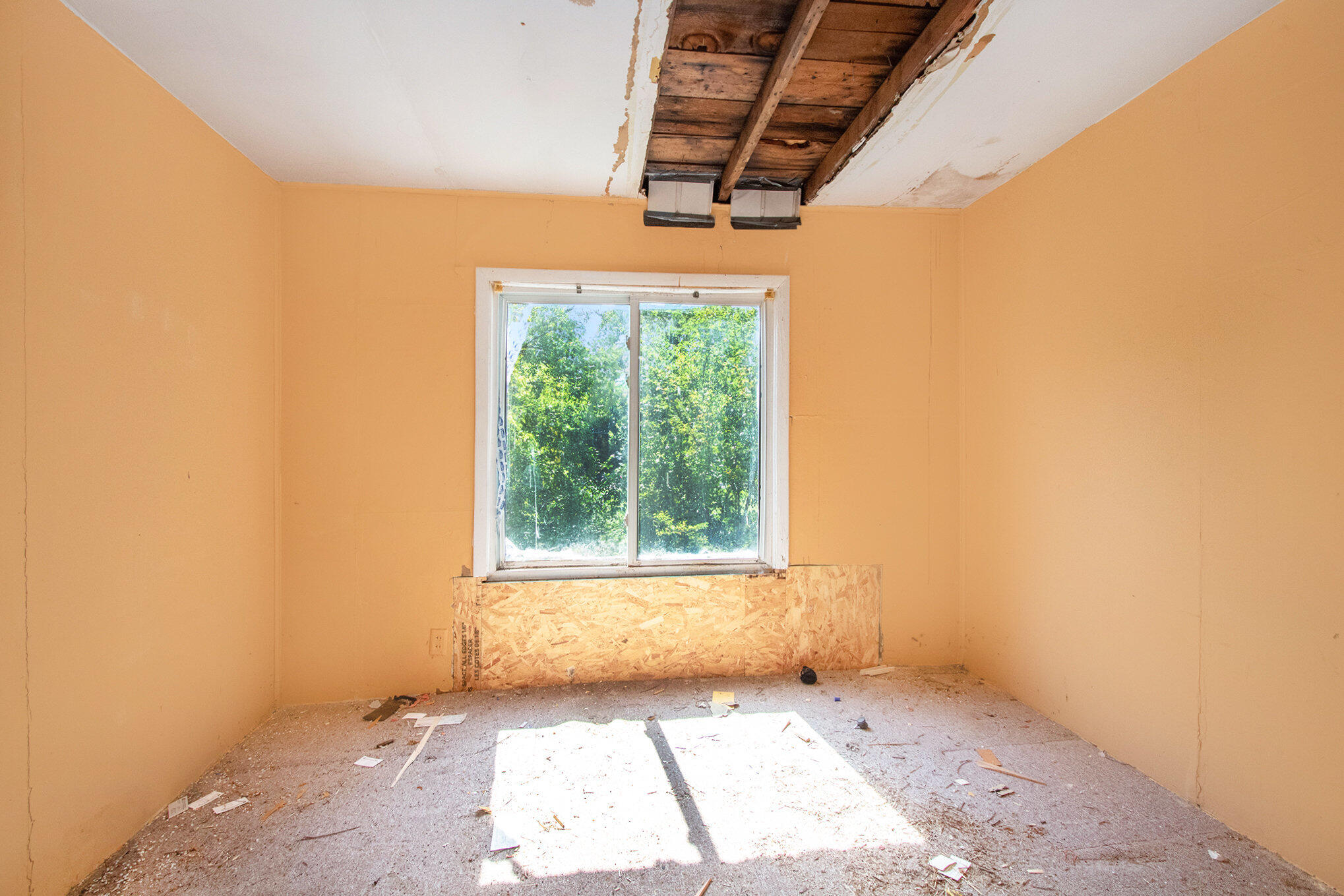 140 N Crystal Avenue Benton Harbor MI 49022