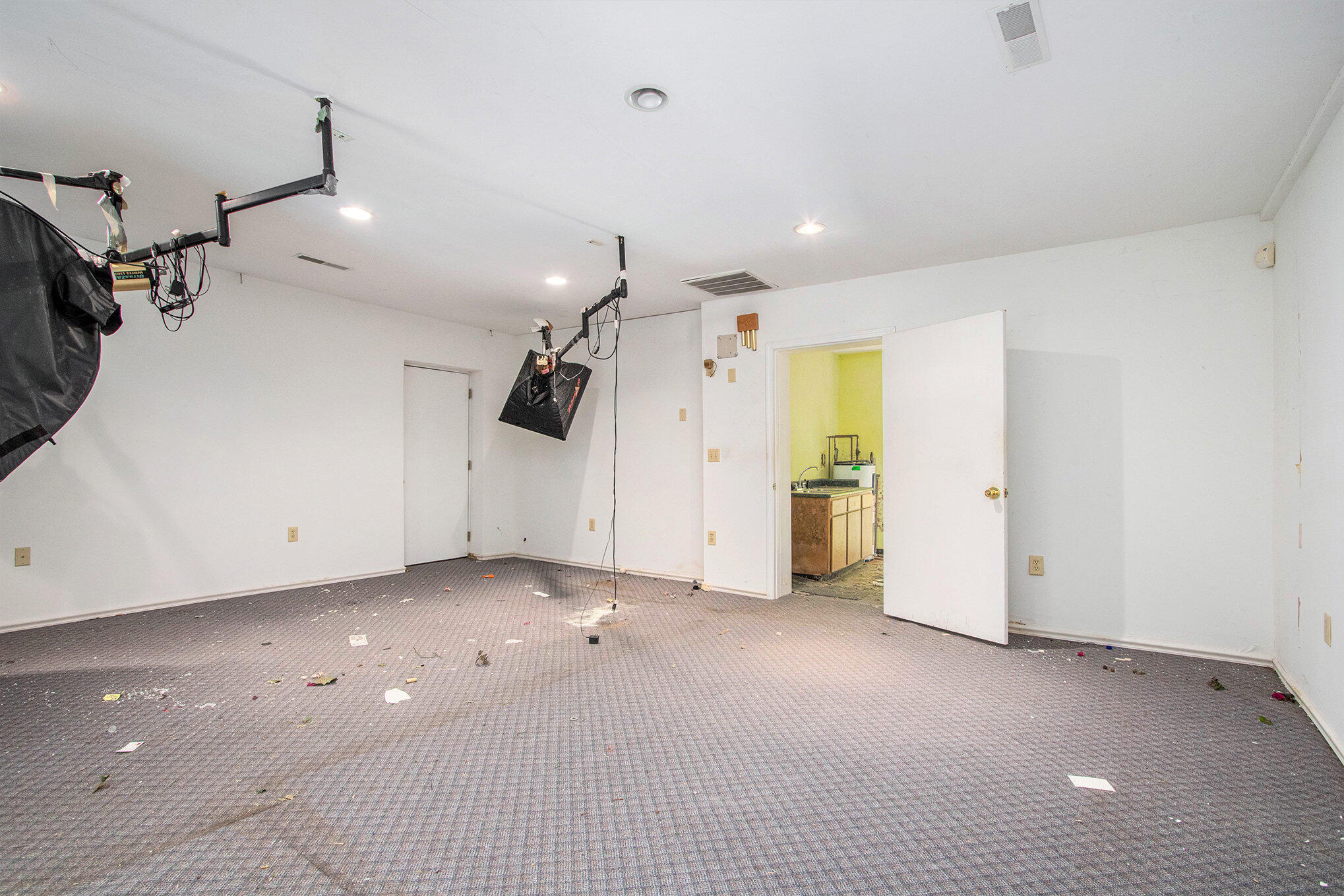 140 N Crystal Avenue Benton Harbor MI 49022