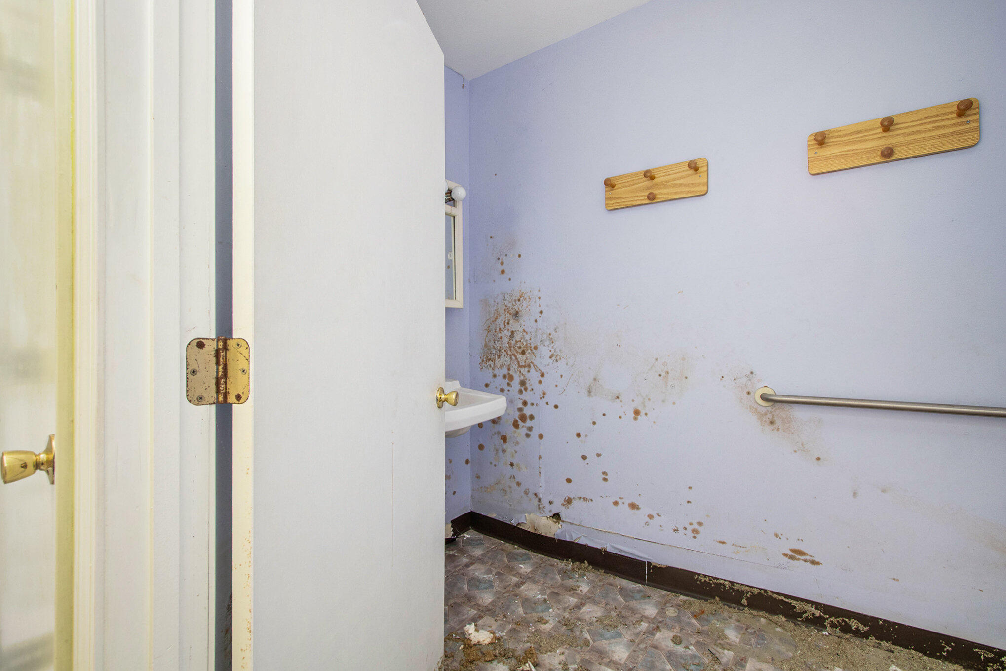 140 N Crystal Avenue Benton Harbor MI 49022