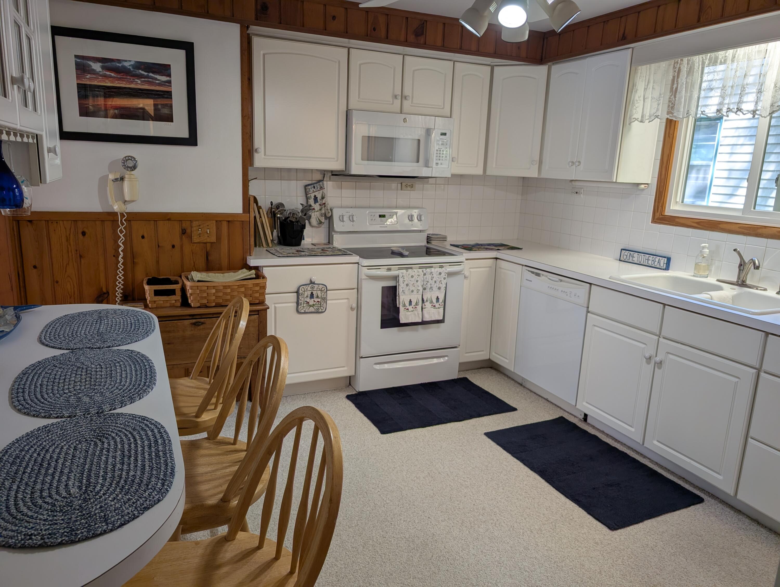 1861 Glen Avenue Muskegon MI 49441