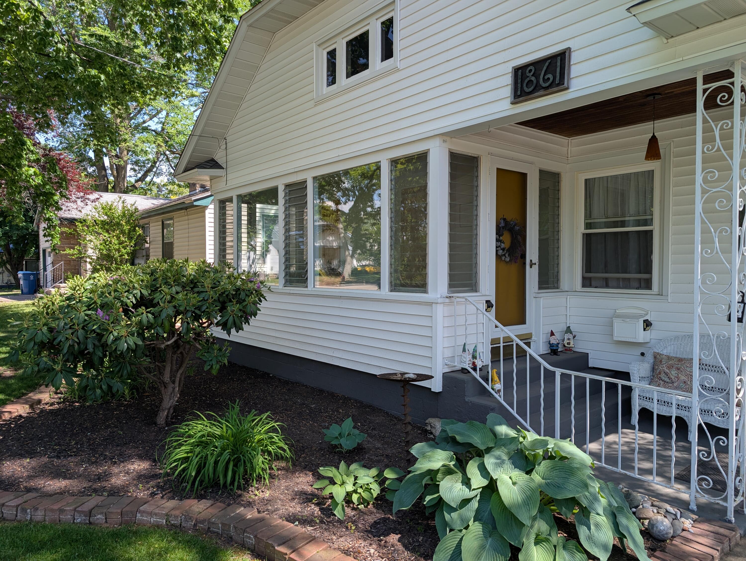 1861 Glen Avenue Muskegon MI 49441