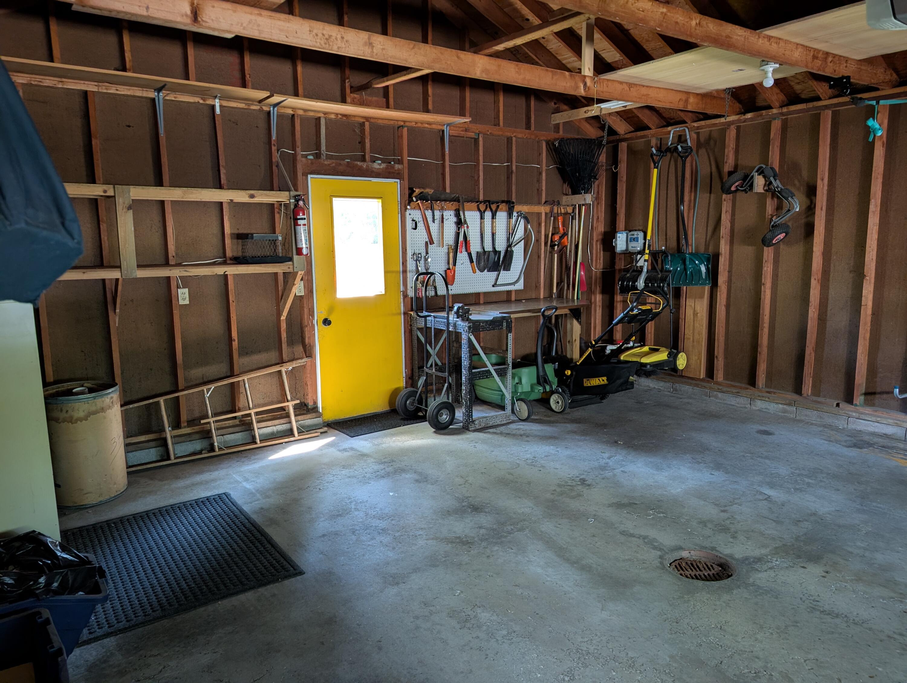 1861 Glen Avenue Muskegon MI 49441