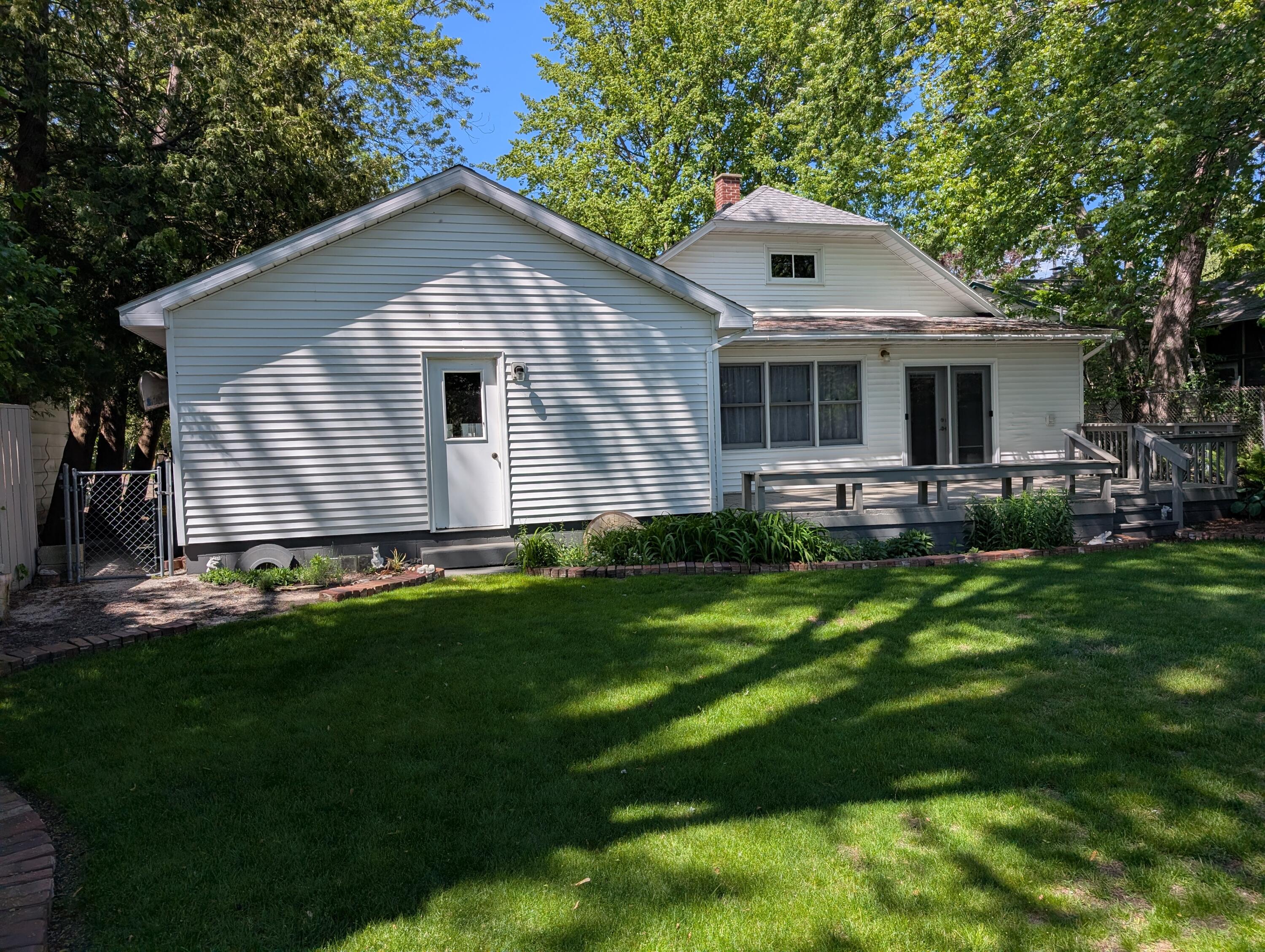 1861 Glen Avenue Muskegon MI 49441