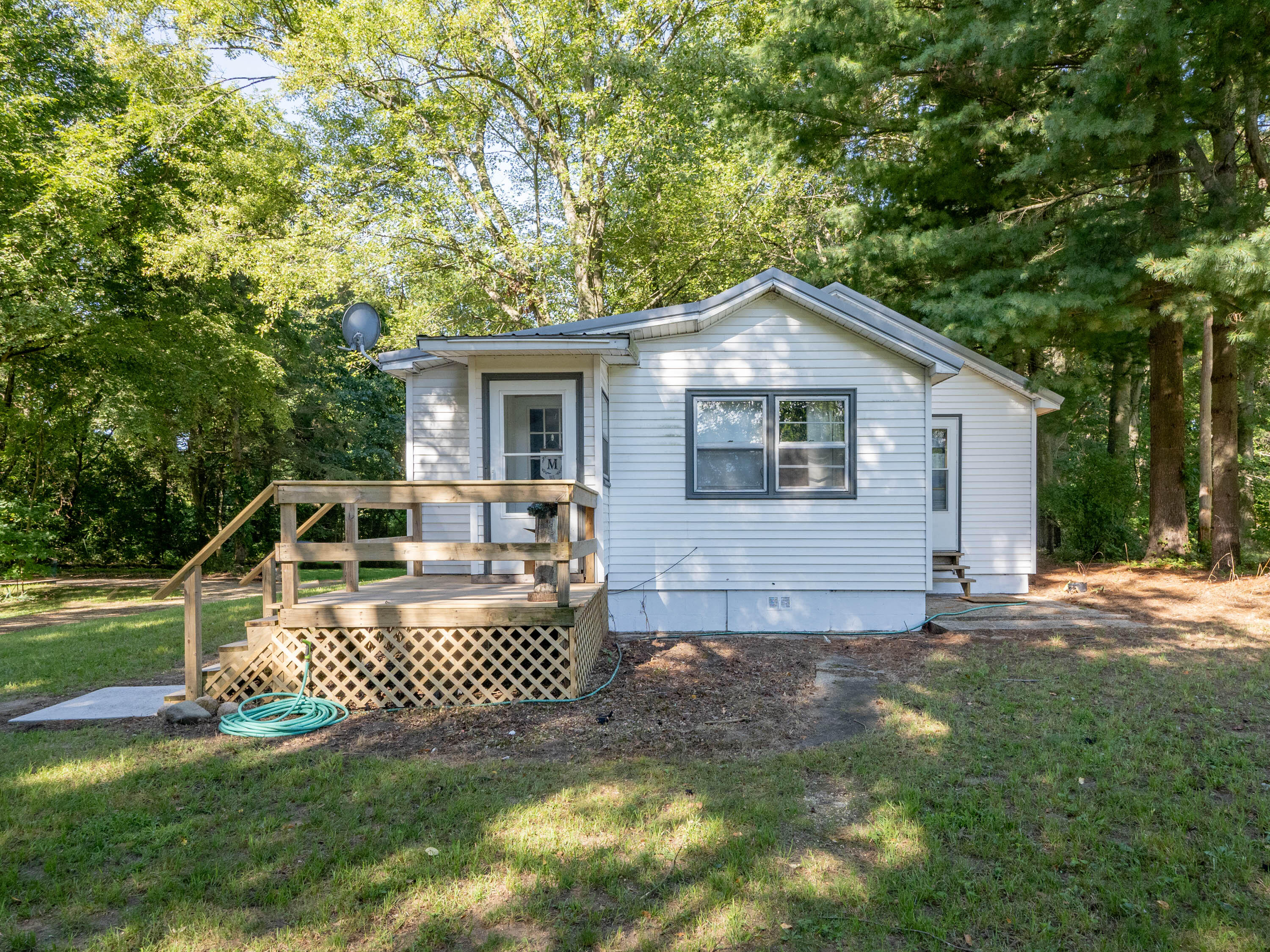 6193 Cora Court Coloma MI 49038