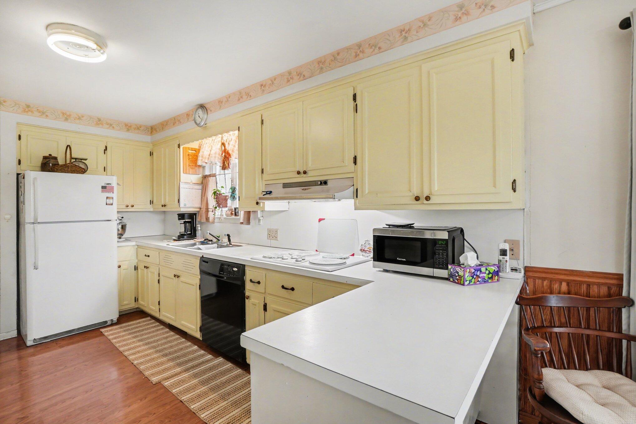 14361 76th Street South Haven MI 49090