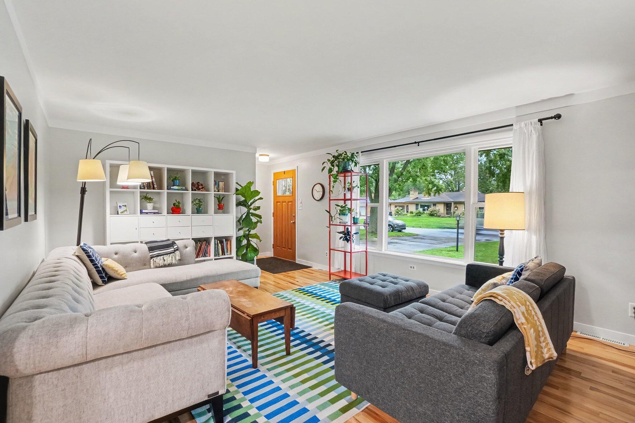 53 W 34th Street Holland MI 49423