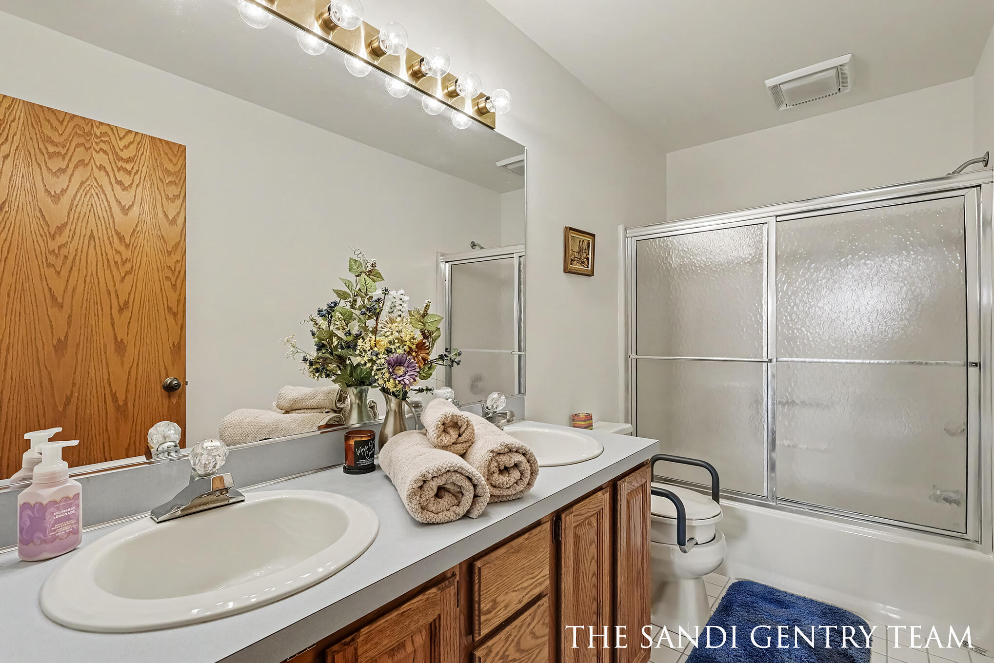 6463 Lakeshore Drive West Olive MI 49460
