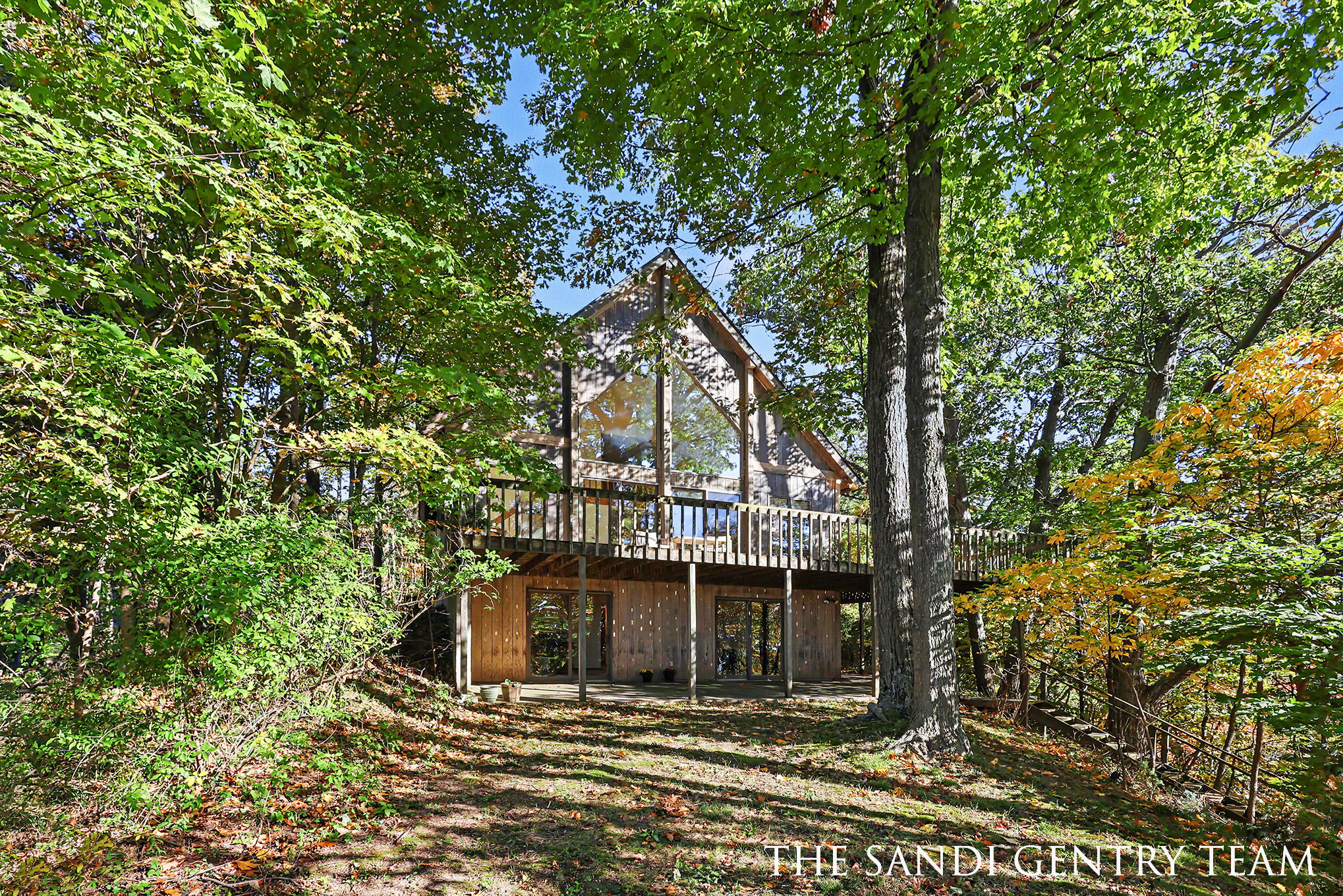 6463 Lakeshore Drive West Olive MI 49460