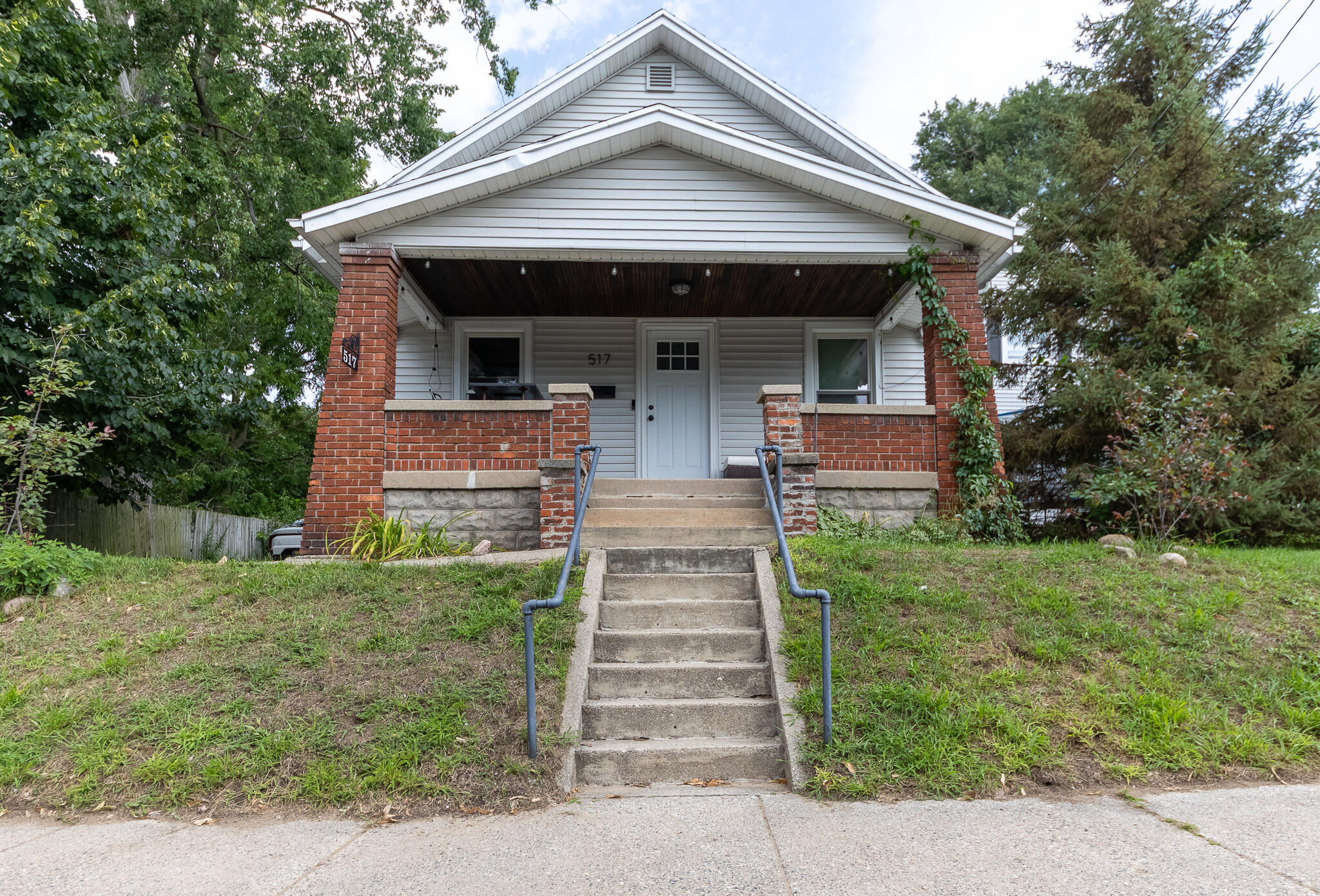 517 Quimby Street NE Grand Rapids MI 49505