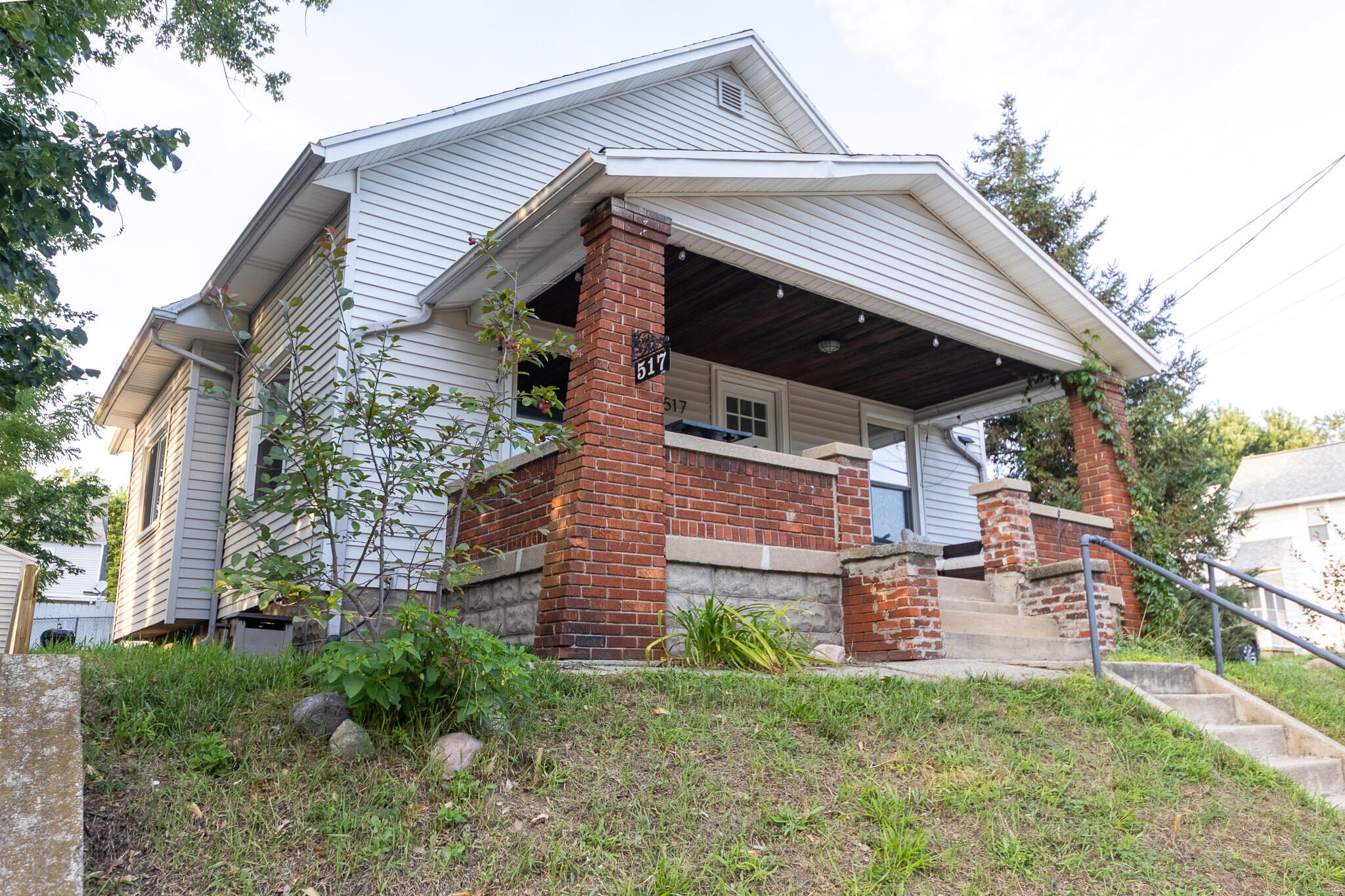 517 Quimby Street NE Grand Rapids MI 49505