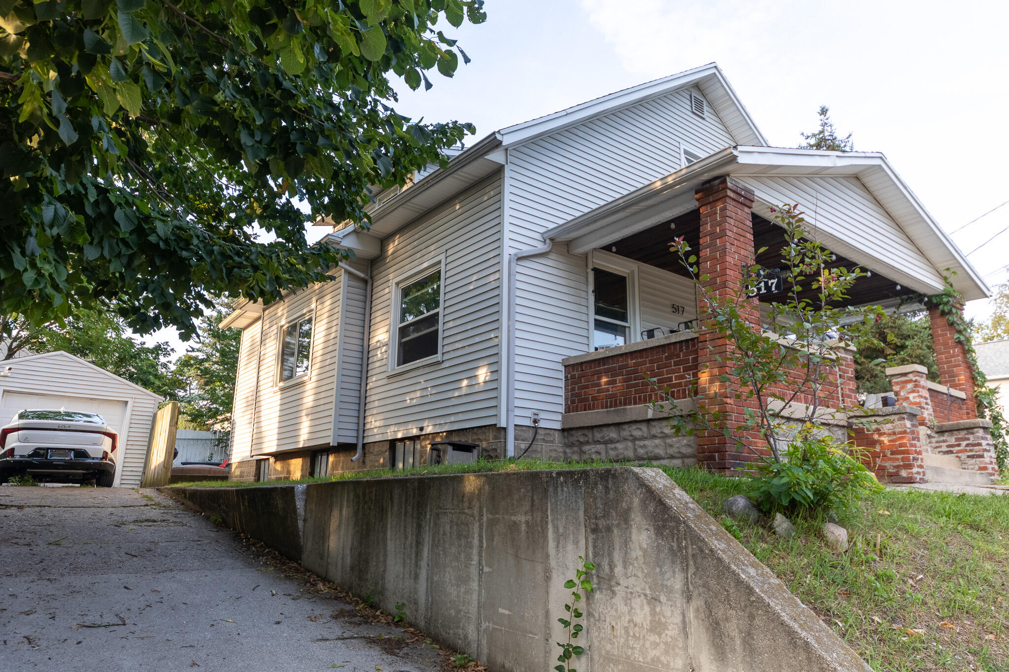 517 Quimby Street NE Grand Rapids MI 49505