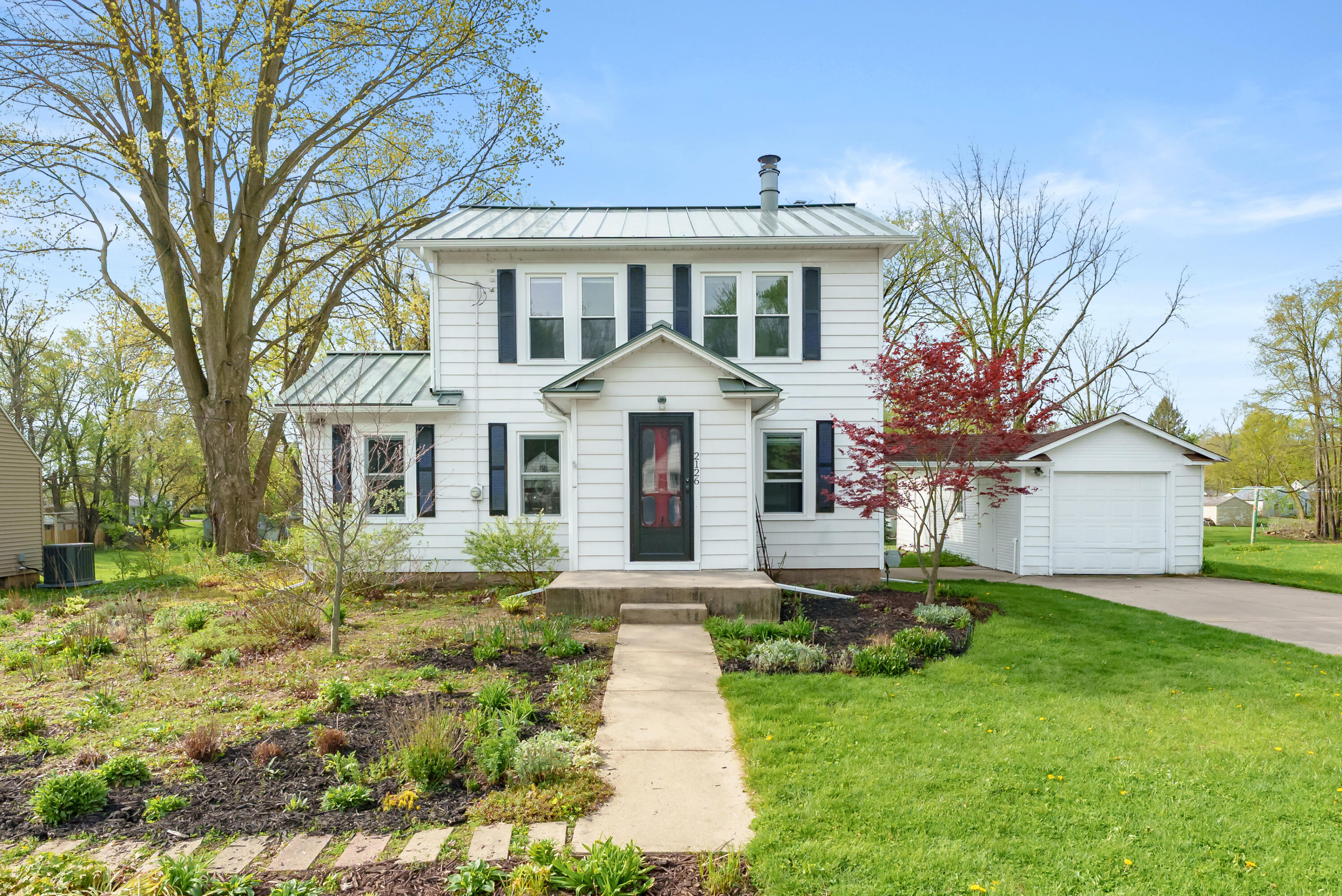 2126 Fairfield Road Portage MI 49002