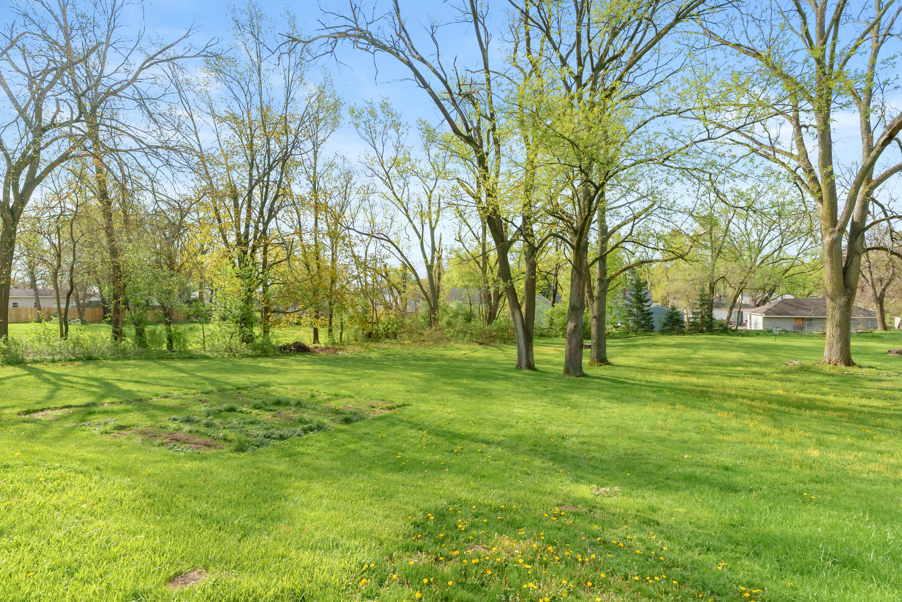 2126 Fairfield Road Portage MI 49002
