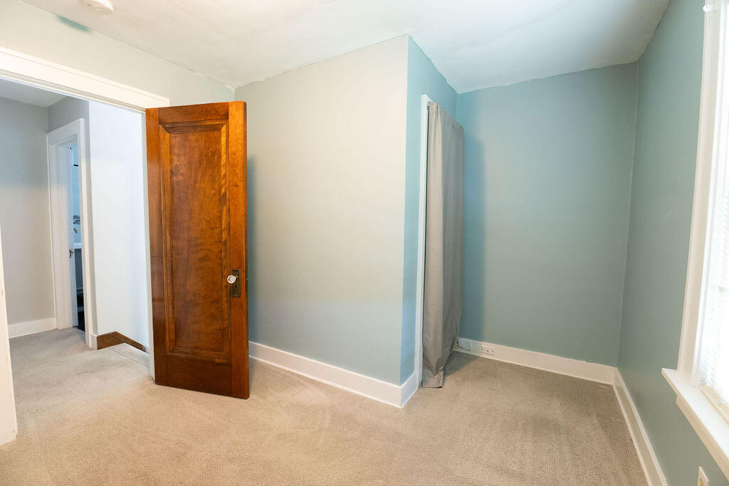 428 Charlotte Avenue NW Grand Rapids MI 49504