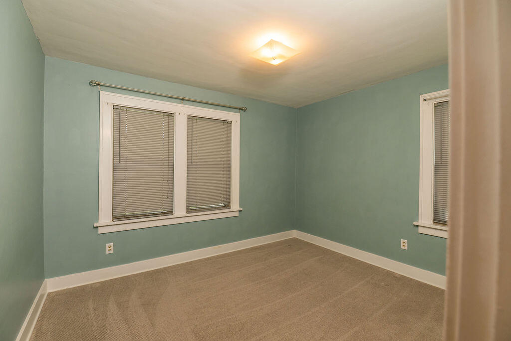 428 Charlotte Avenue NW Grand Rapids MI 49504