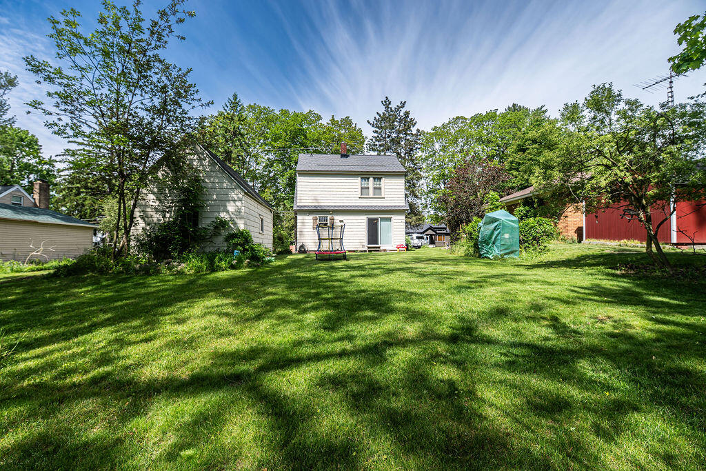 428 Charlotte Avenue NW Grand Rapids MI 49504