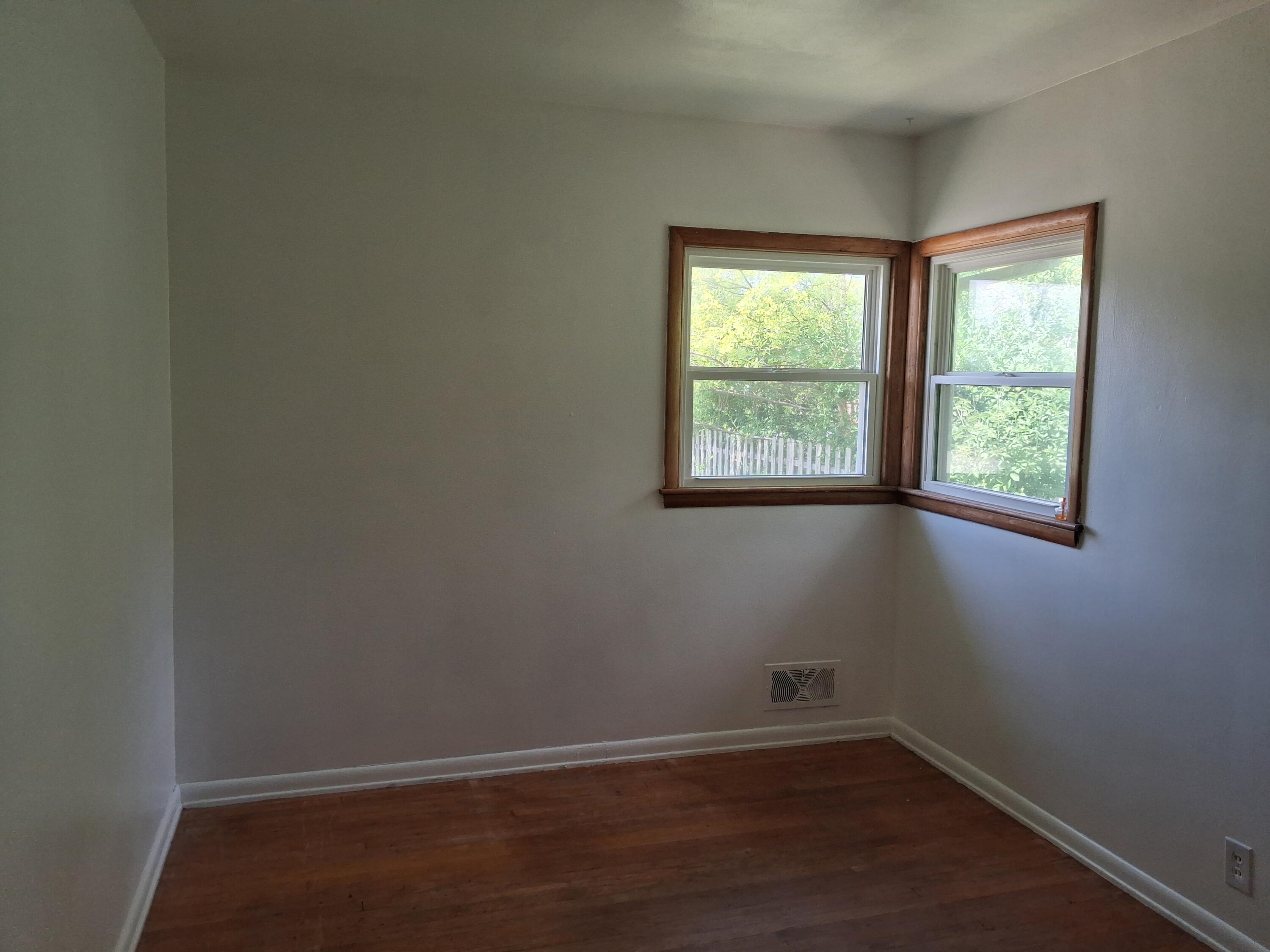 2716 Ridgemoor Drive SE Grand Rapids MI 49512