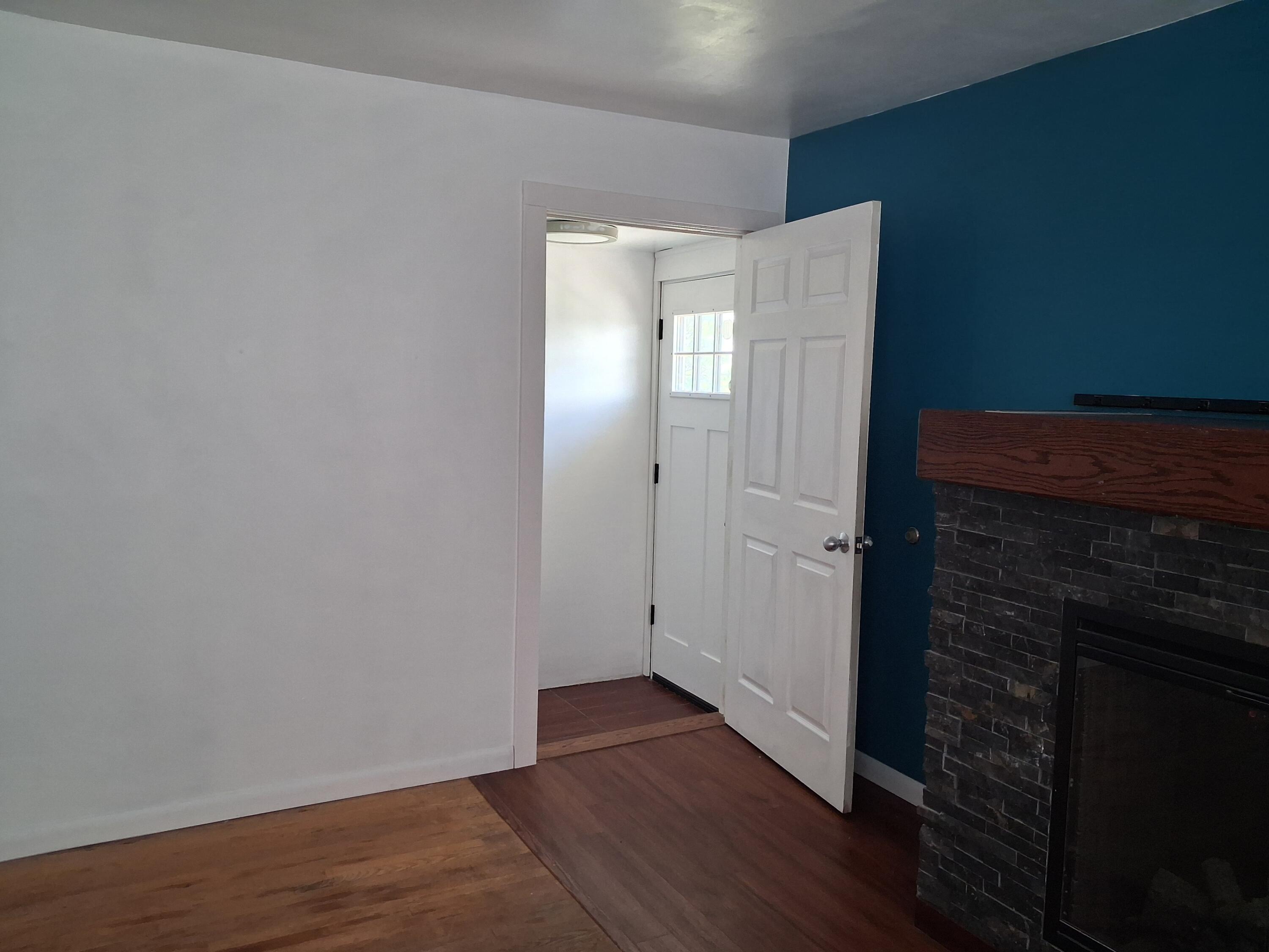 2716 Ridgemoor Drive SE Grand Rapids MI 49512
