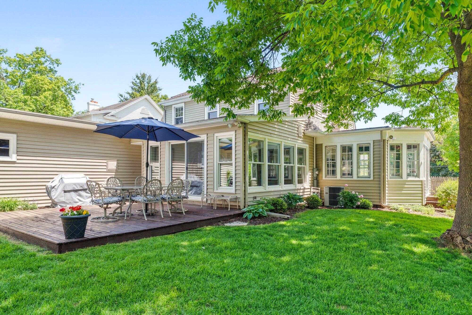 1532 Henderson Drive Kalamazoo MI 49006