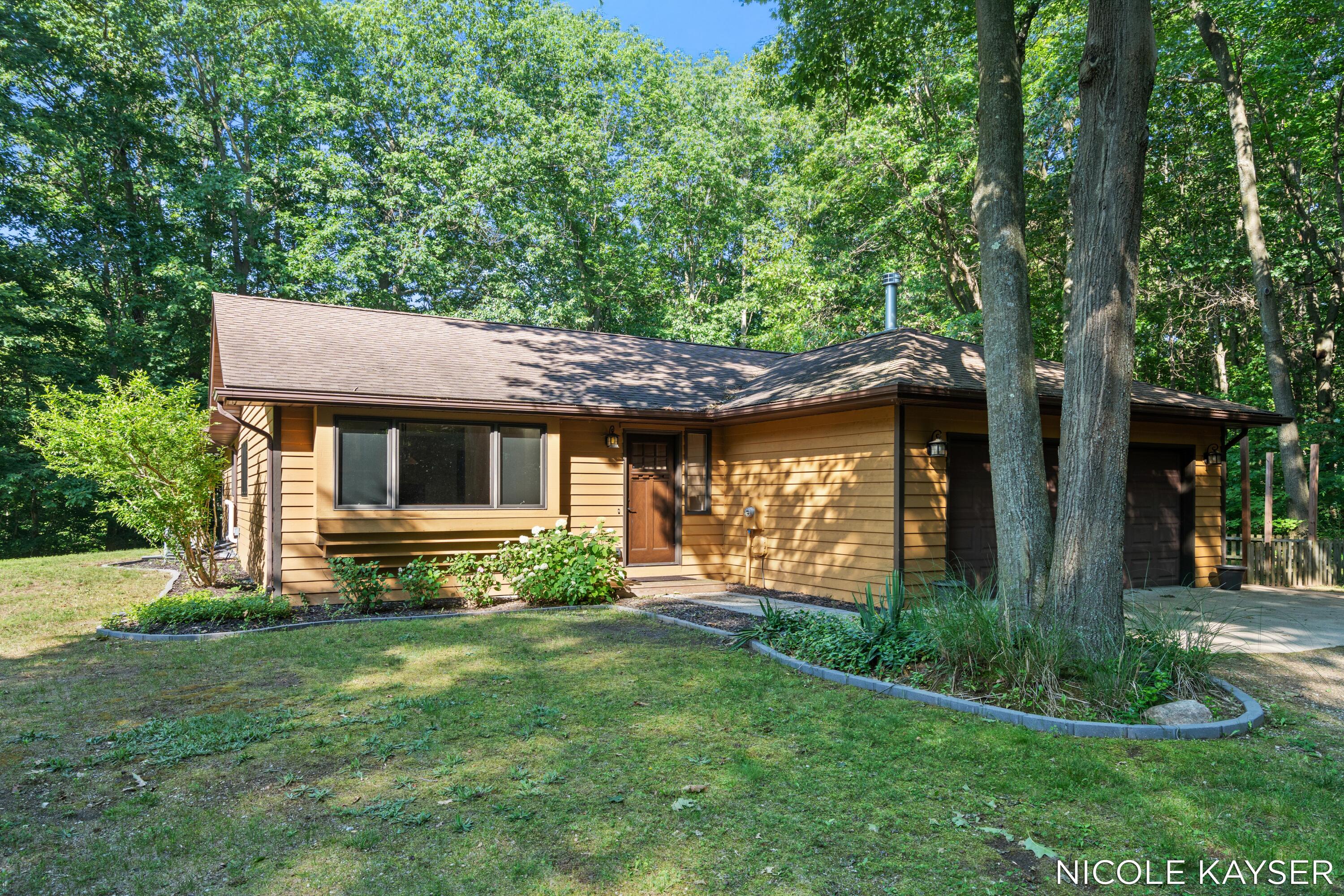 2847 63rd Street Fennville MI 49408