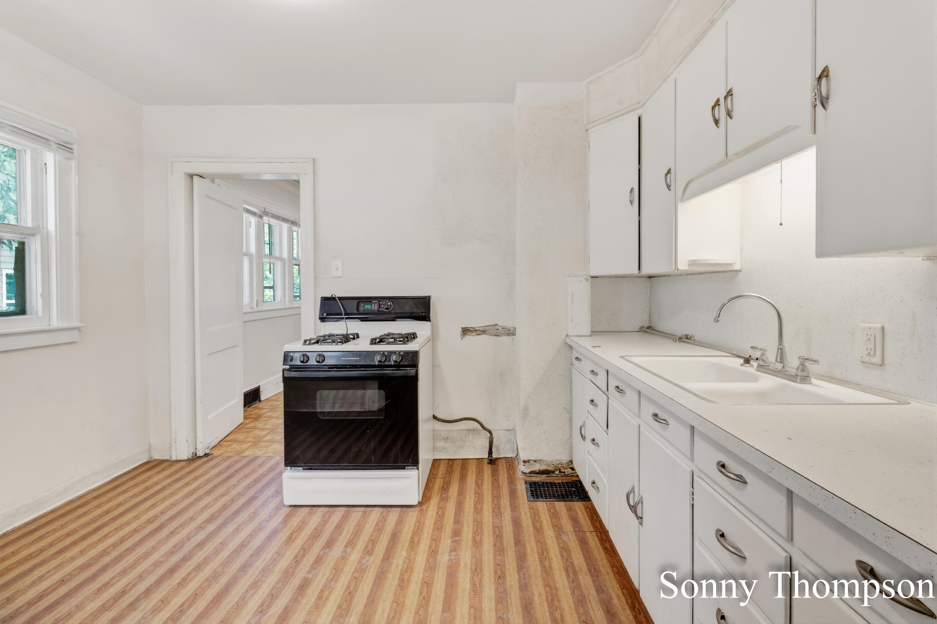 53 Baylis Street SW Grand Rapids MI 49507